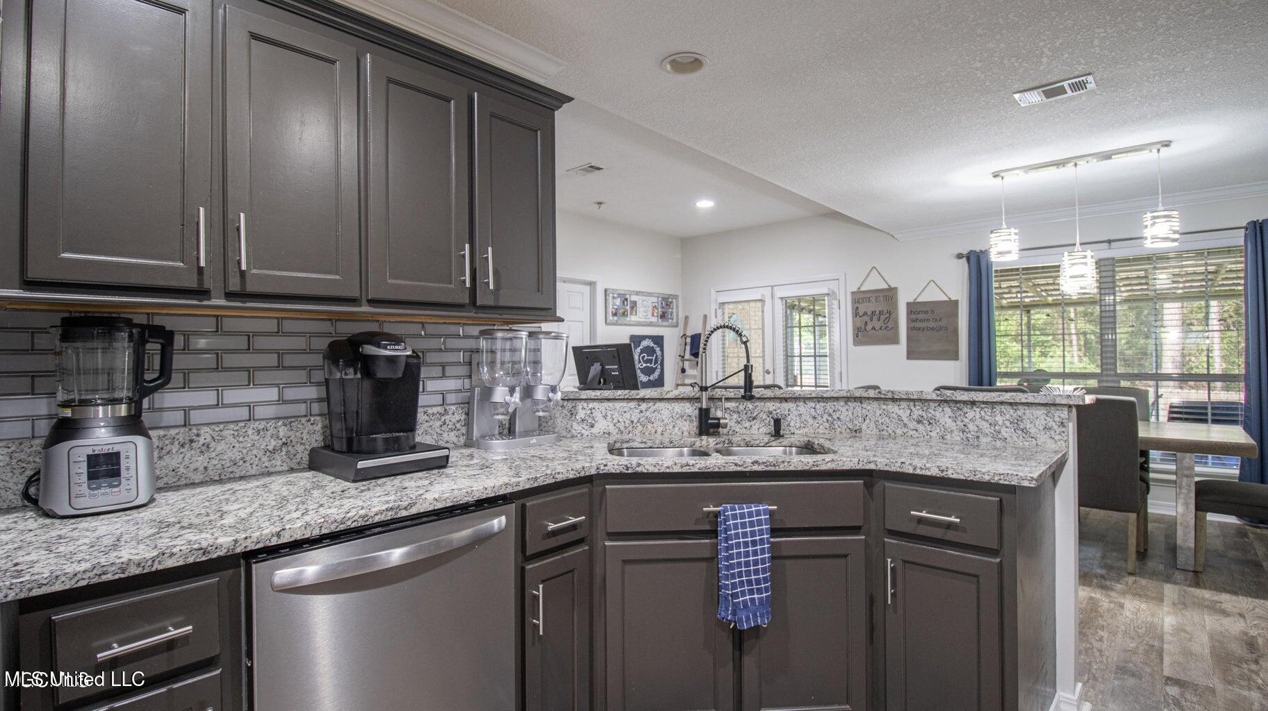 14944 Loveless Drive, Gulfport, Mississippi image 7