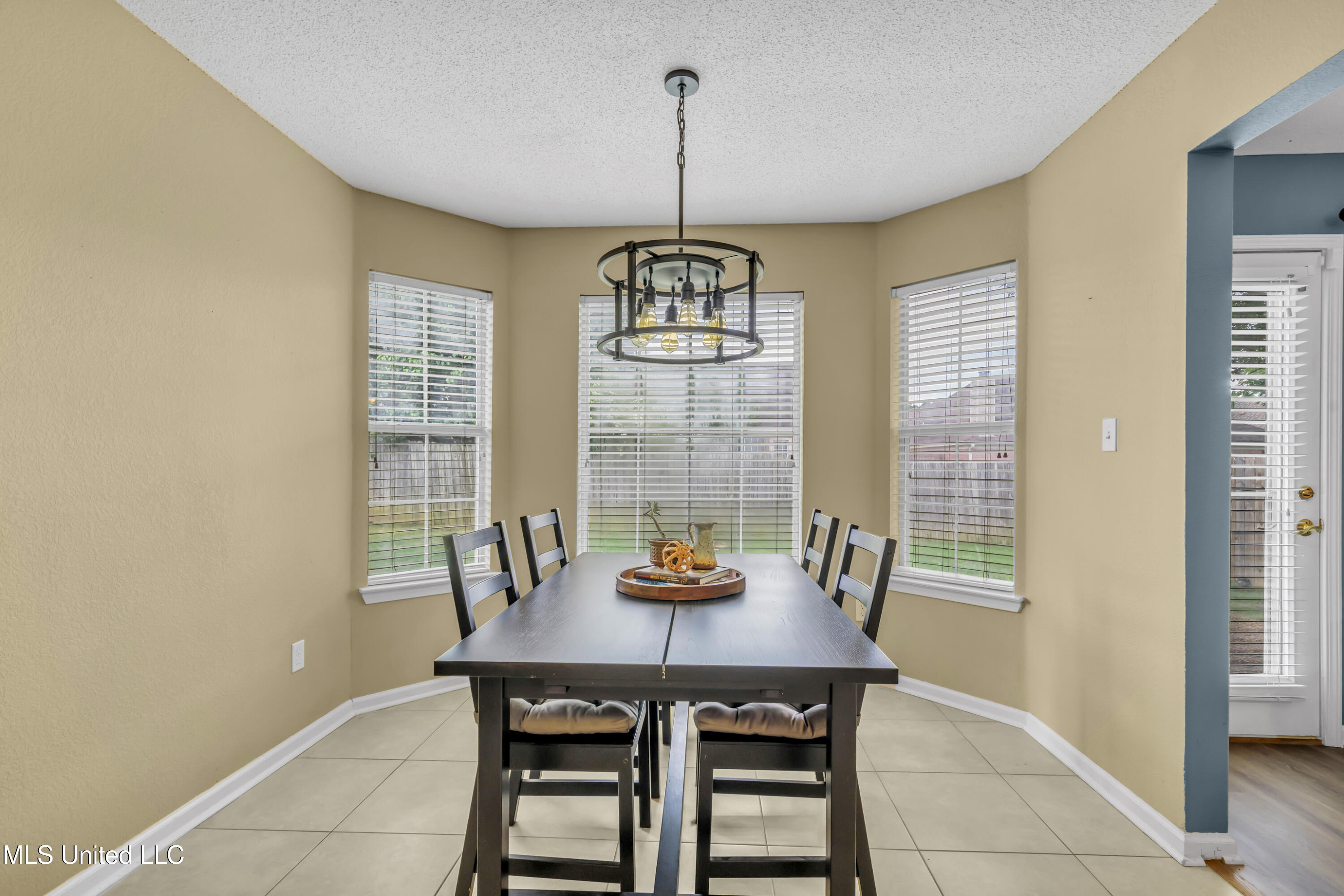 6937 Luxor Lane, Cordova, Tennessee image 12