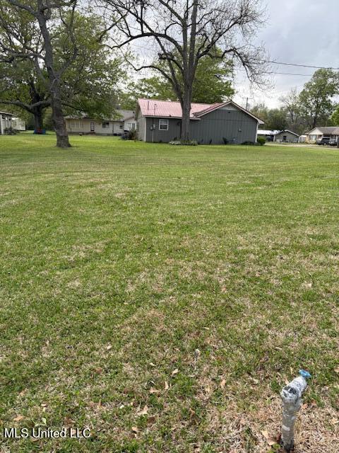 301 Hampton Street, Indianola, Mississippi image 4