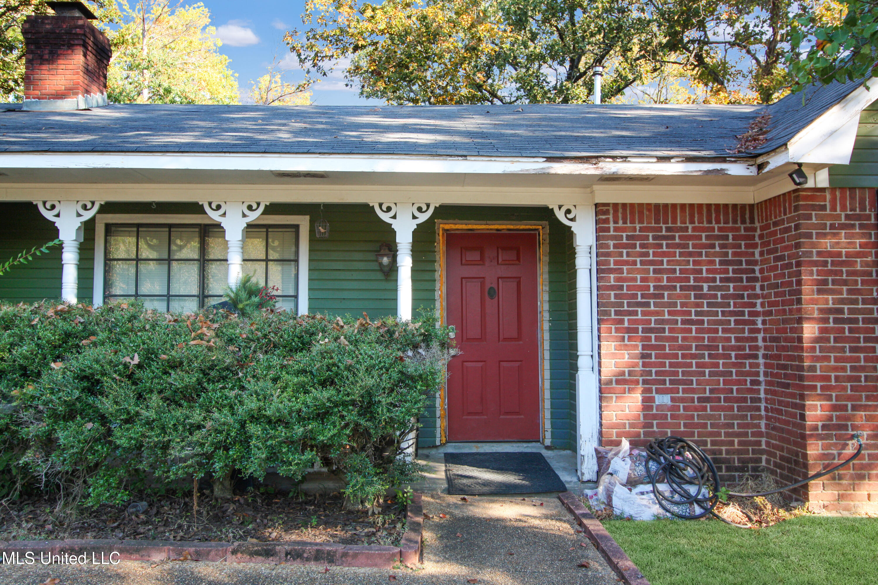 308 Cardinal Lane, Clinton, Mississippi image 3