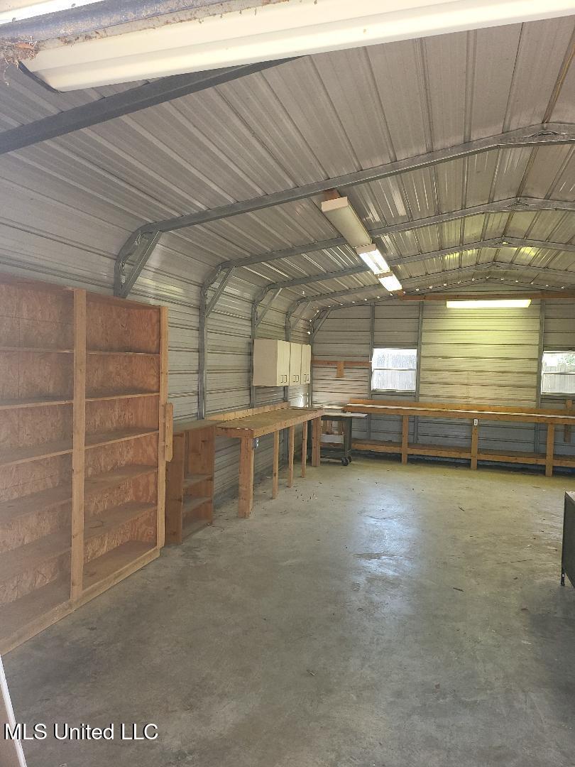 221 N Vardaman Street, Wiggins, Mississippi image 22