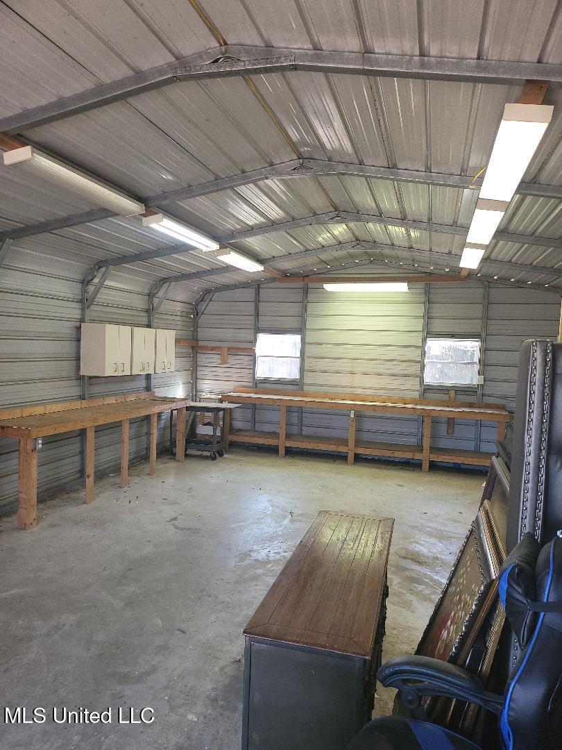 221 N Vardaman Street, Wiggins, Mississippi image 21