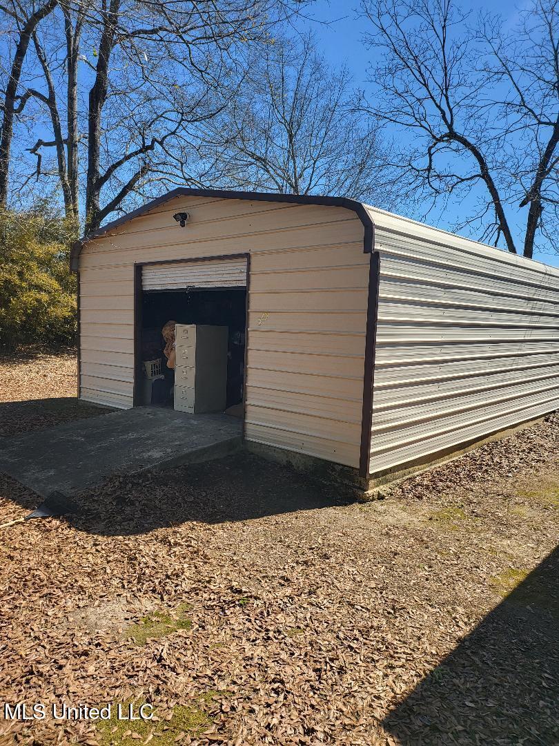 221 N Vardaman Street, Wiggins, Mississippi image 15