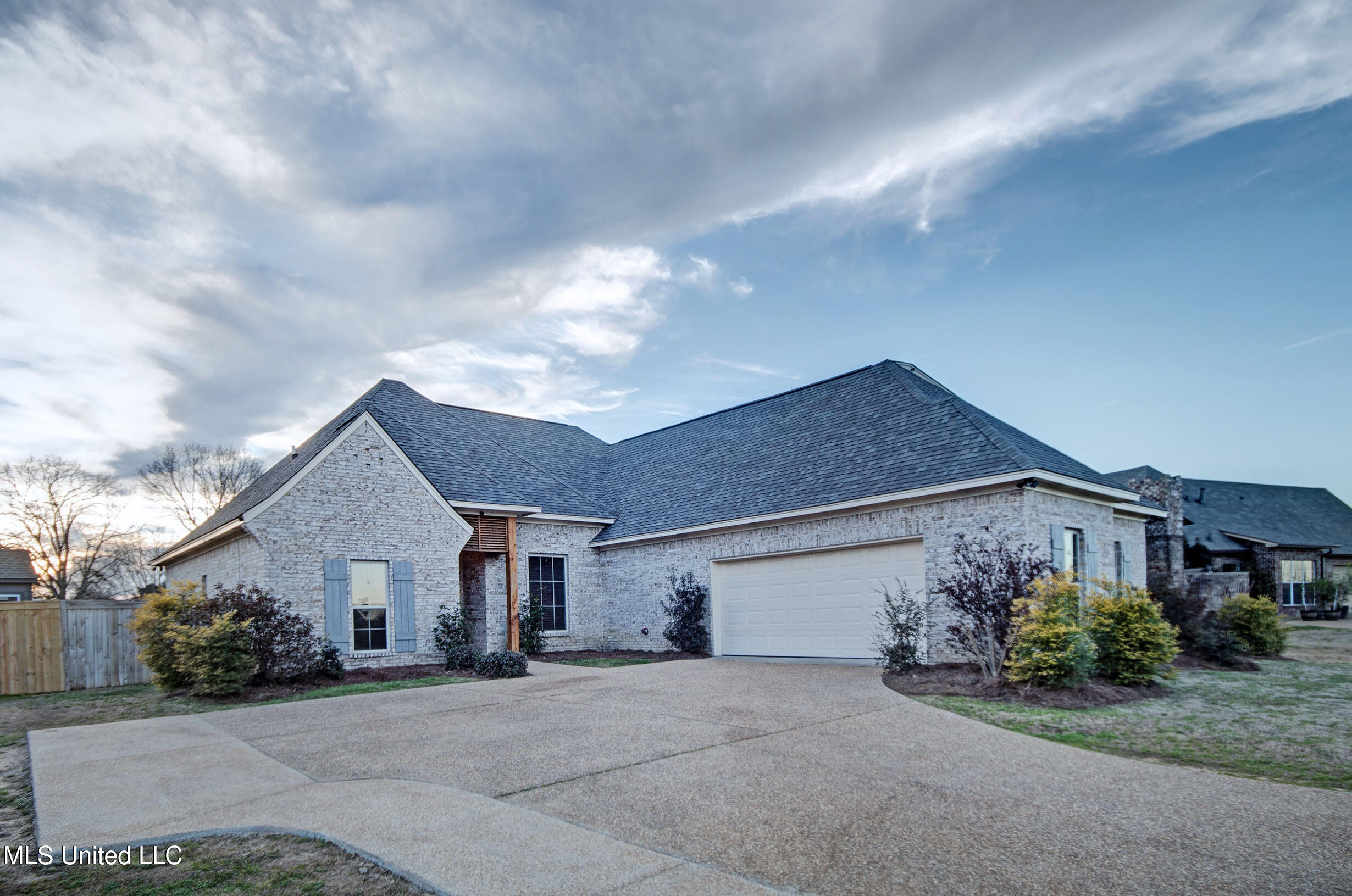265 Clubview Circle, Pearl, Mississippi image 4