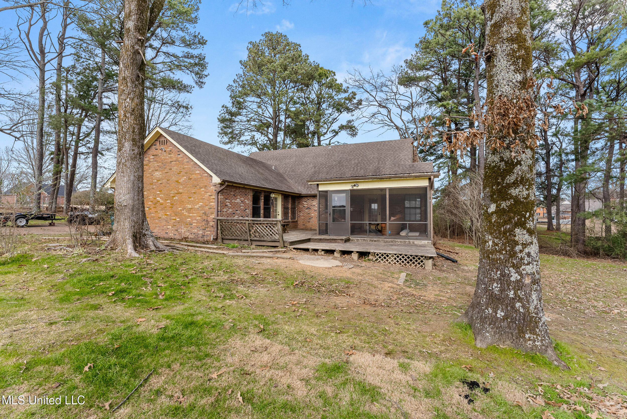 356 Shaker Drive, Senatobia, Mississippi image 4