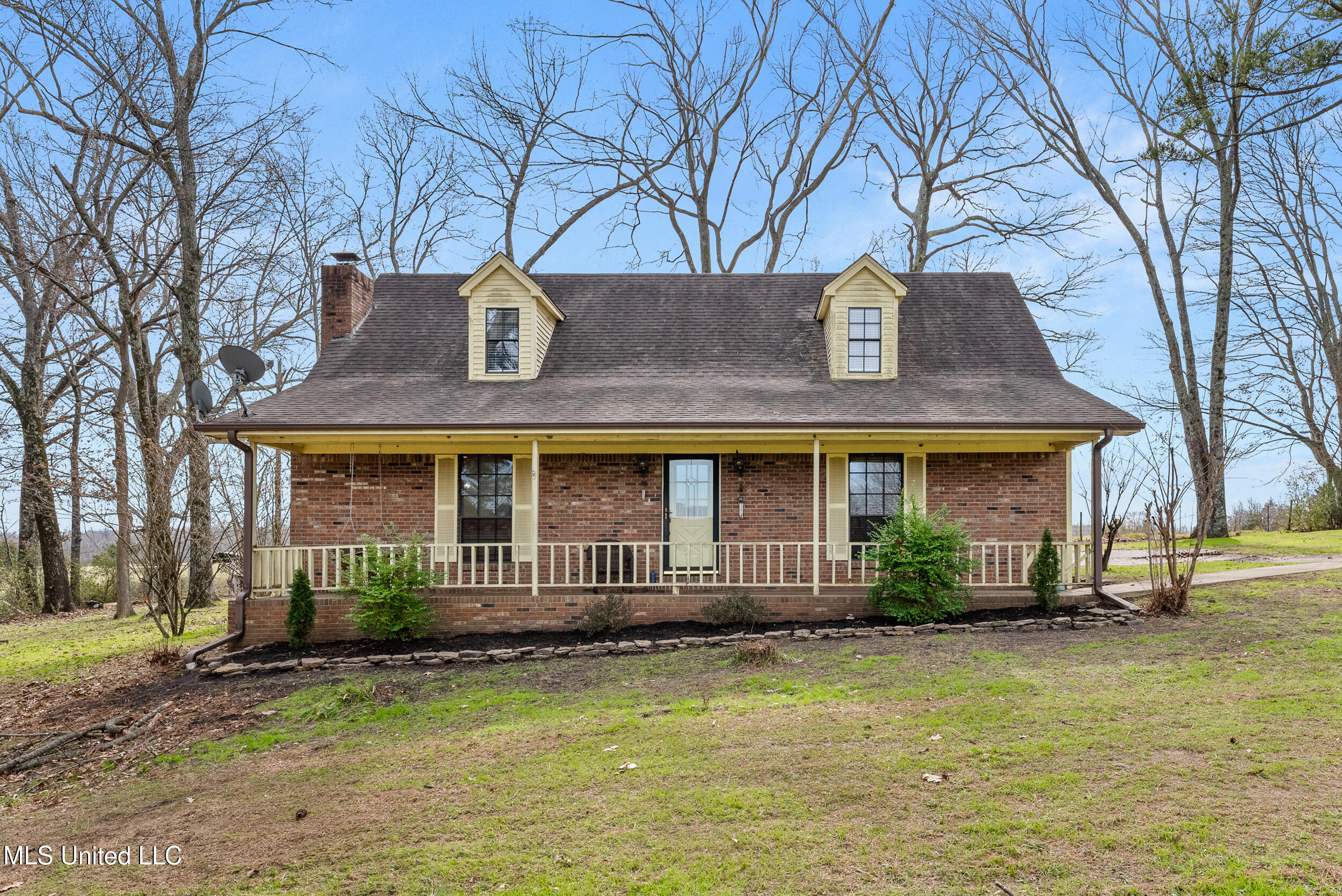 356 Shaker Drive, Senatobia, Mississippi image 1