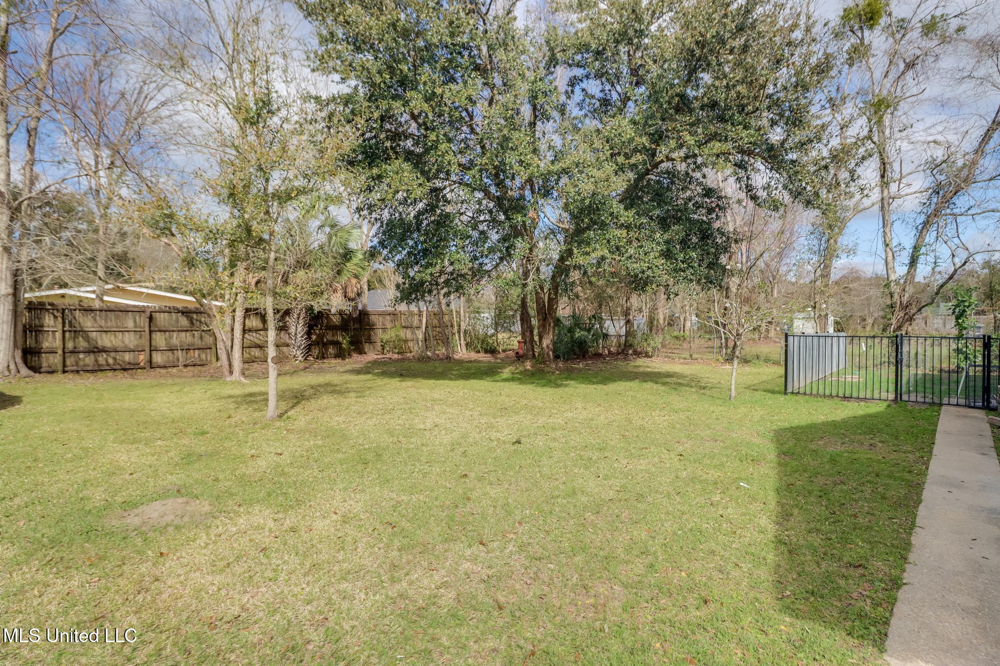 111 Warwick Street, Long Beach, Mississippi image 23