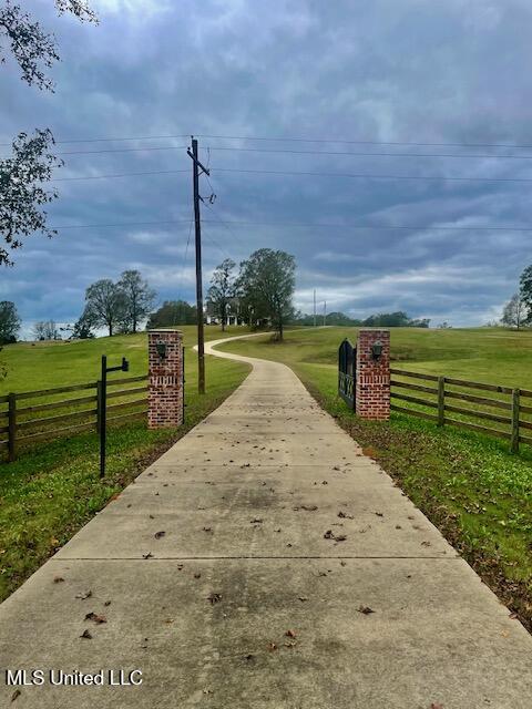 1888 Springfield Road, Senatobia, Mississippi image 7