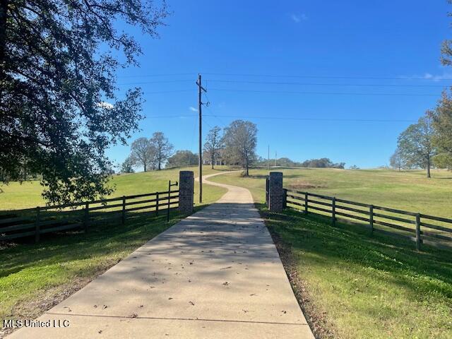 1888 Springfield Road, Senatobia, Mississippi image 9