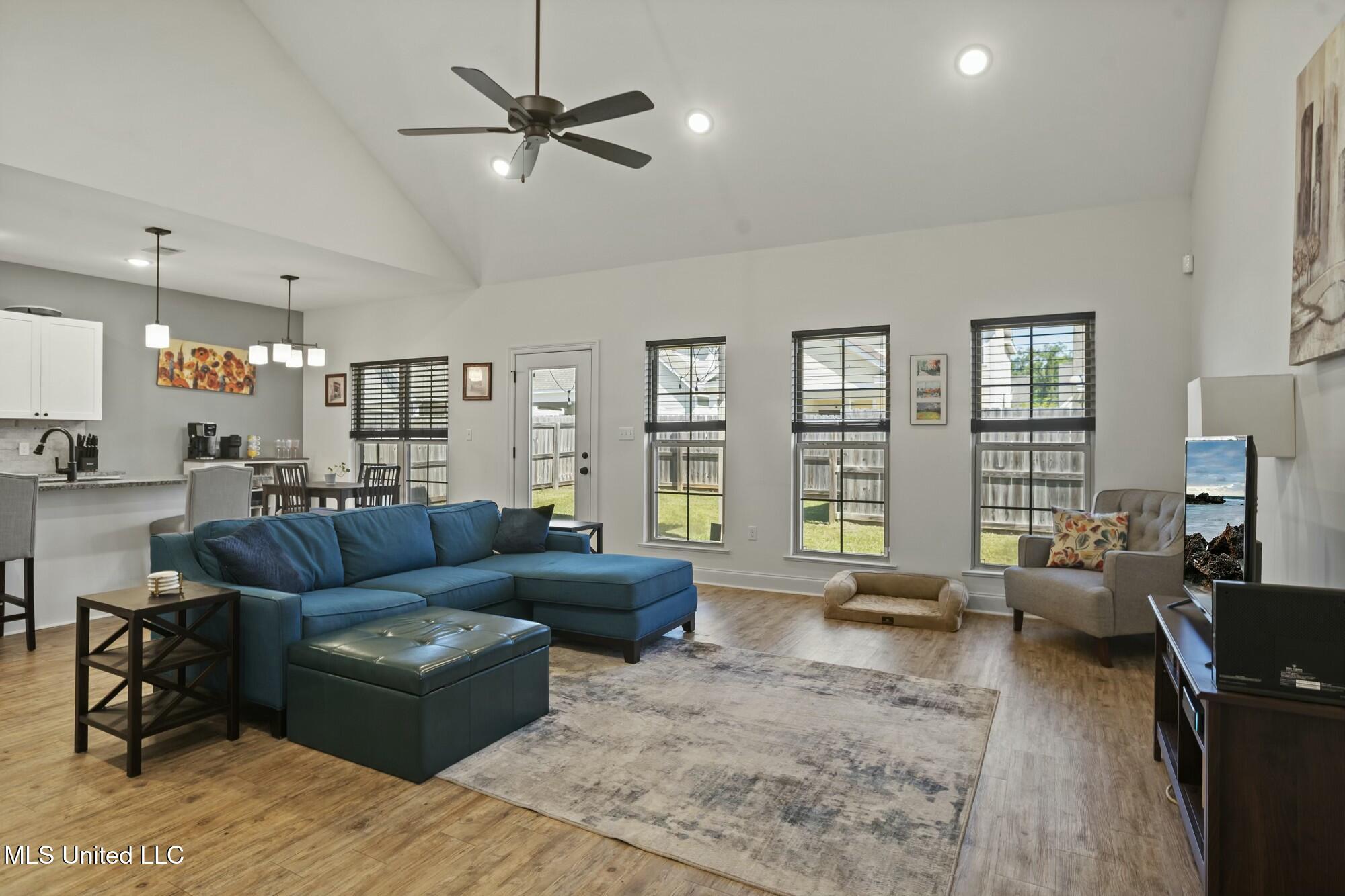 39 Coastal Oak St, Hattiesburg, Mississippi image 9