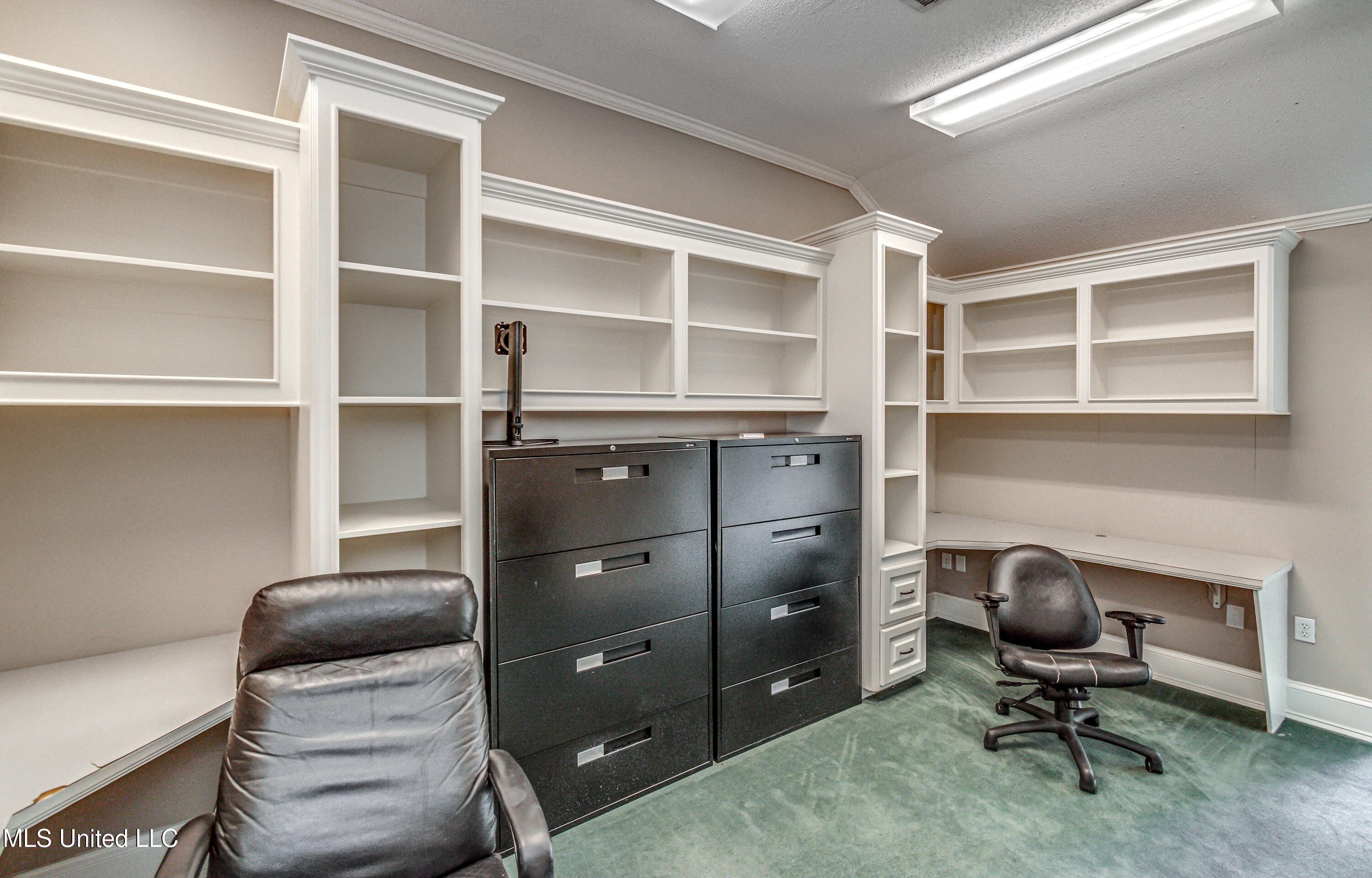 Jackson, Mississippi 39211, United States, ,Residential,Active,30567