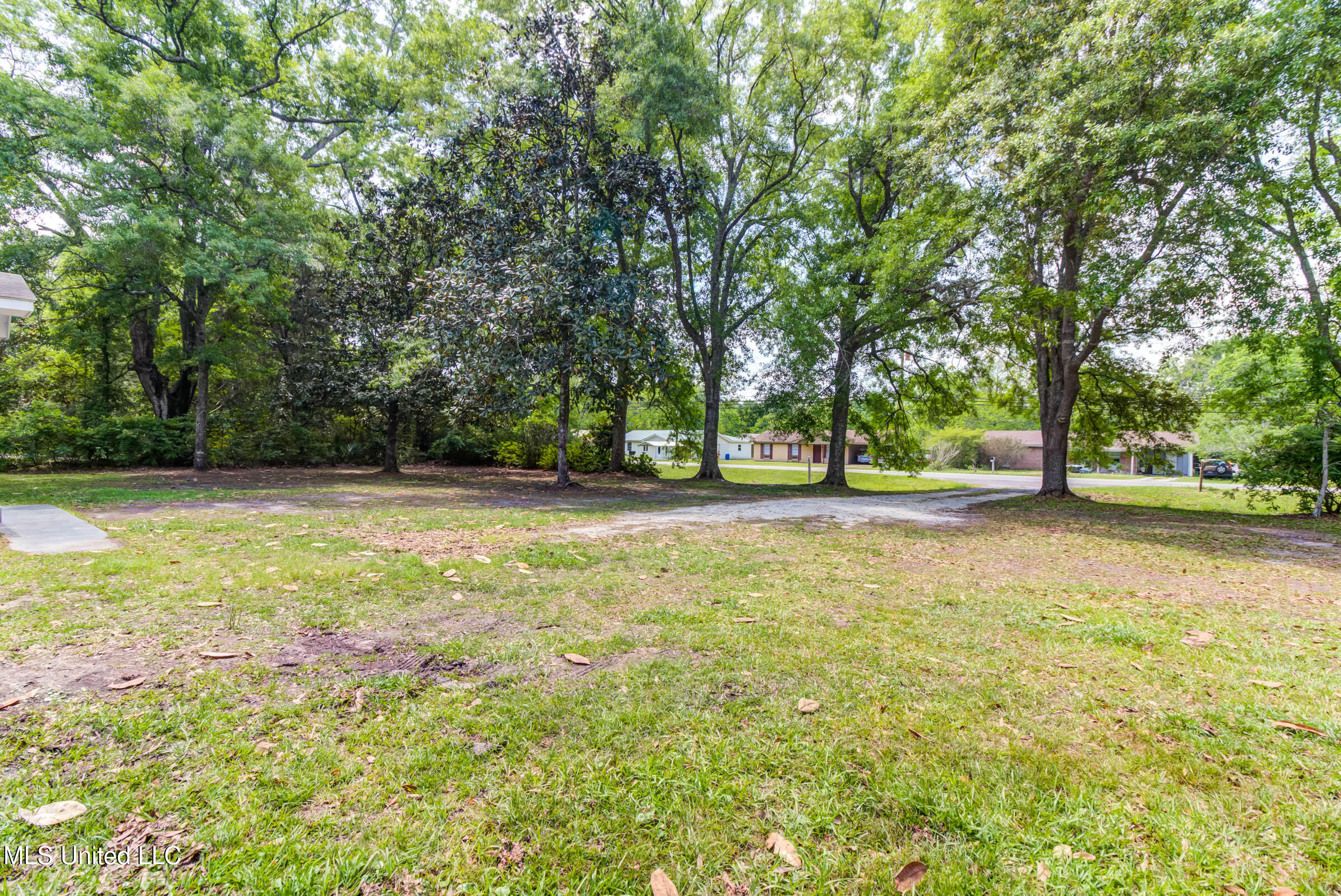 9724 Highway 613, Moss Point, Mississippi image 35