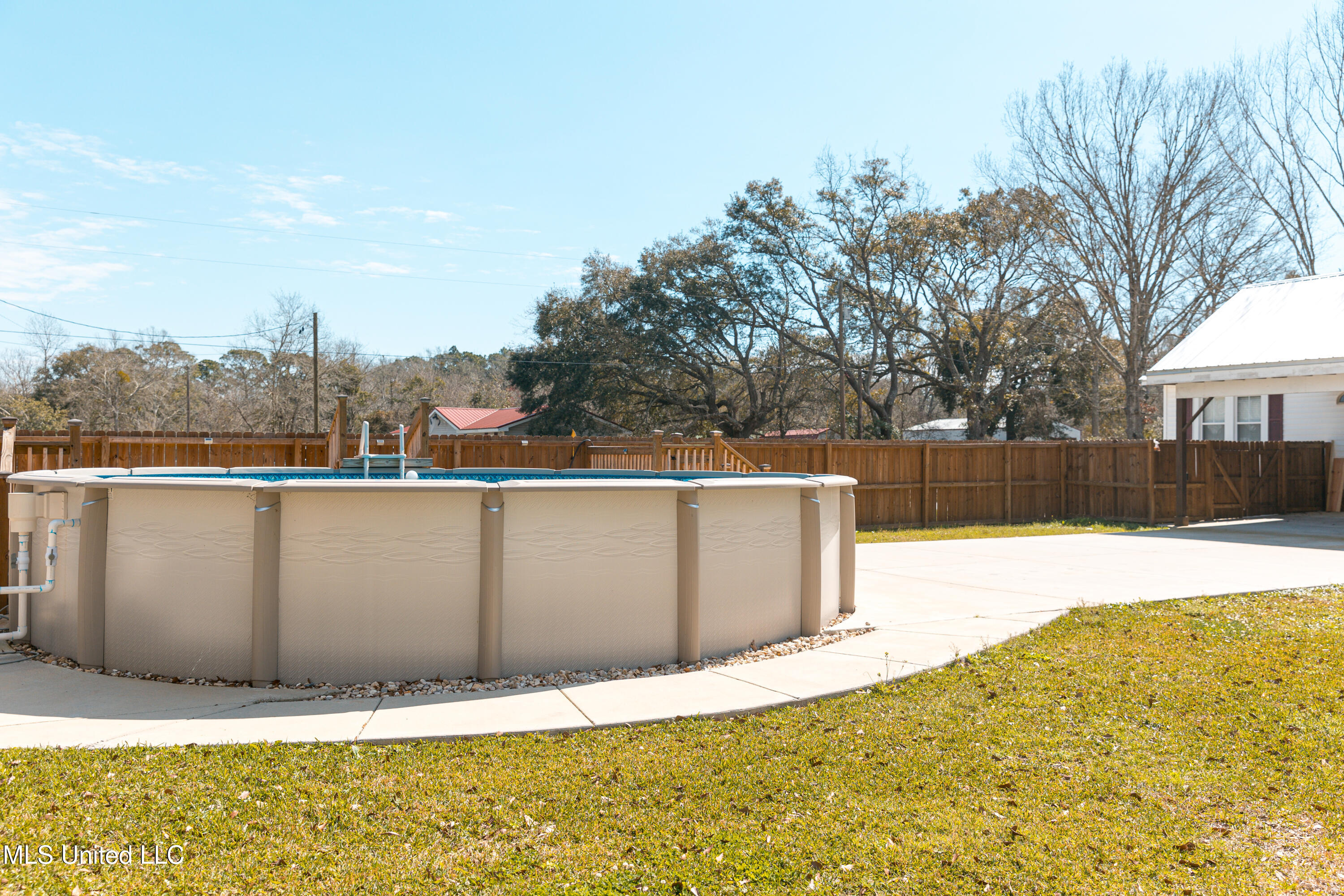 3021 Smith Drive, Gautier, Mississippi image 35