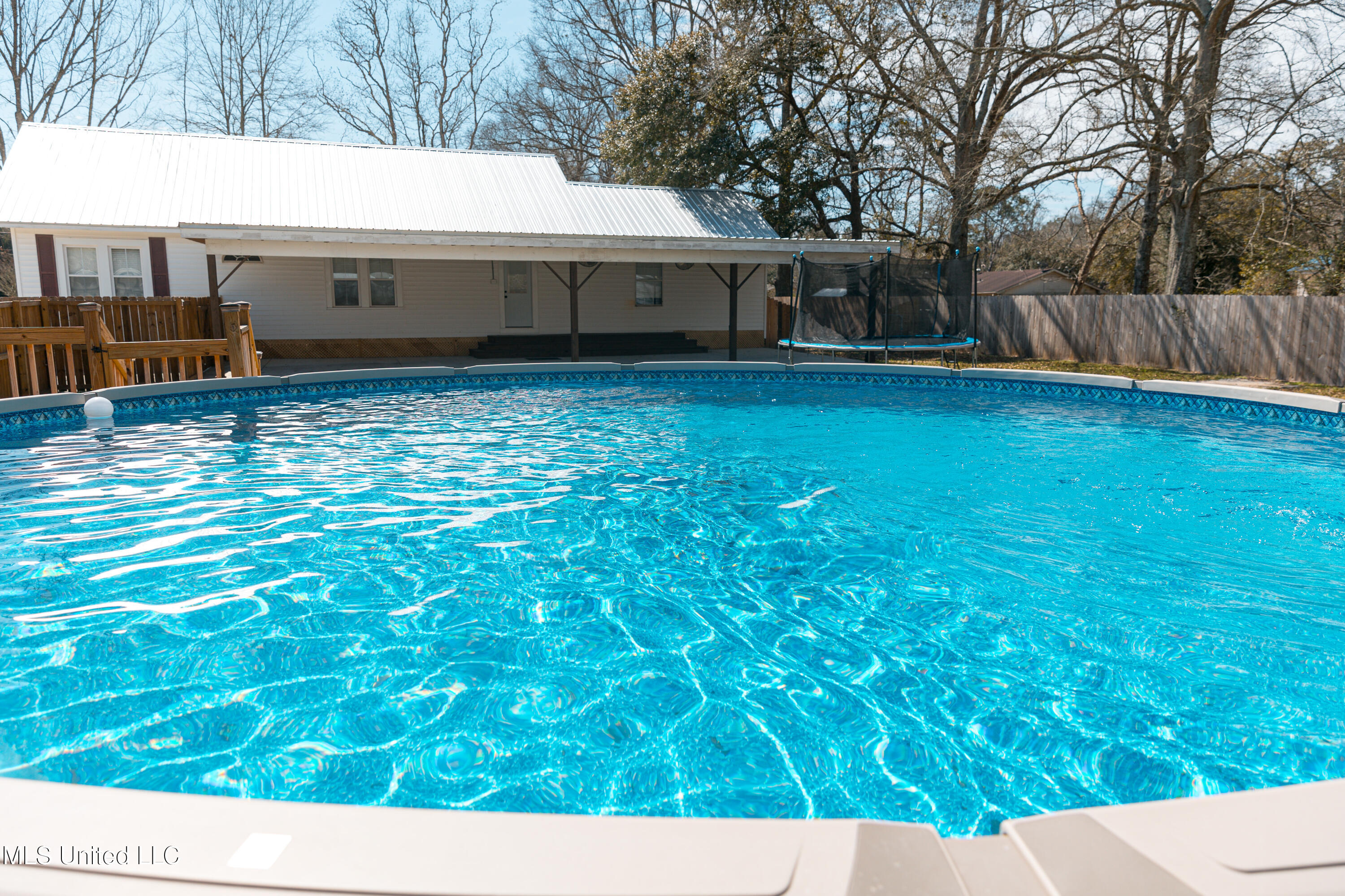 3021 Smith Drive, Gautier, Mississippi image 37