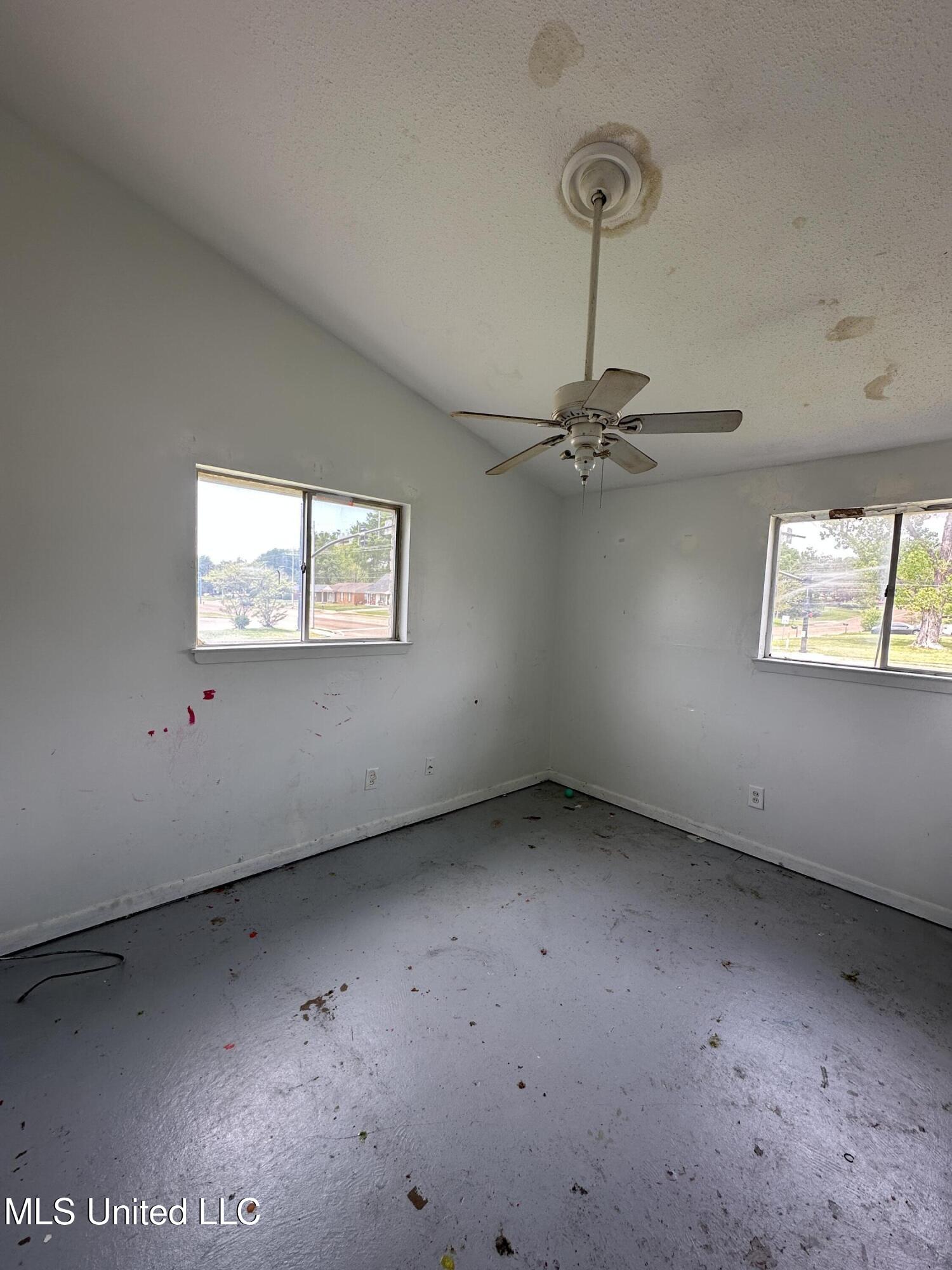 1481 W Stateline Road, Southaven, Mississippi image 12