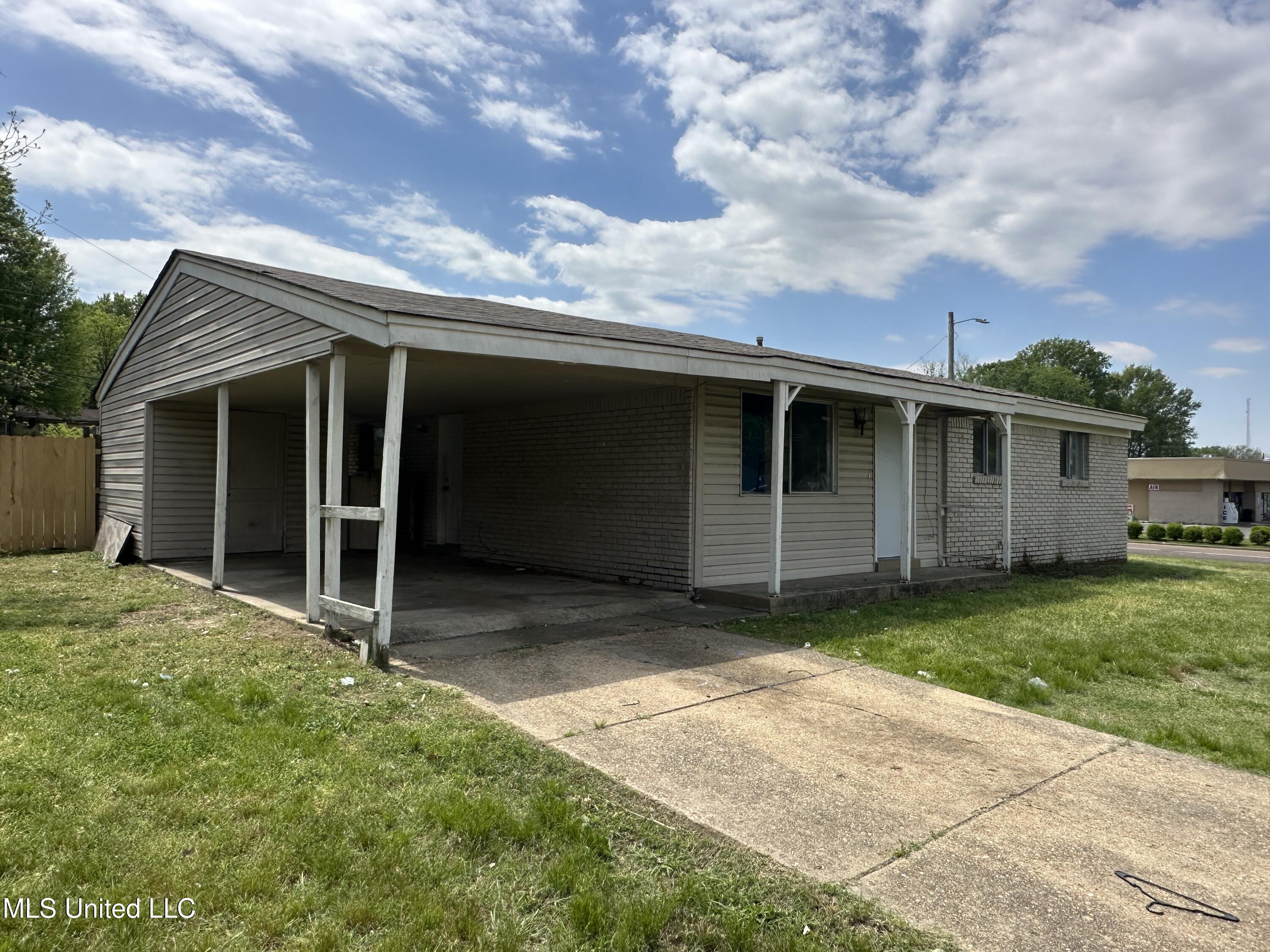 1481 W Stateline Road, Southaven, Mississippi image 3