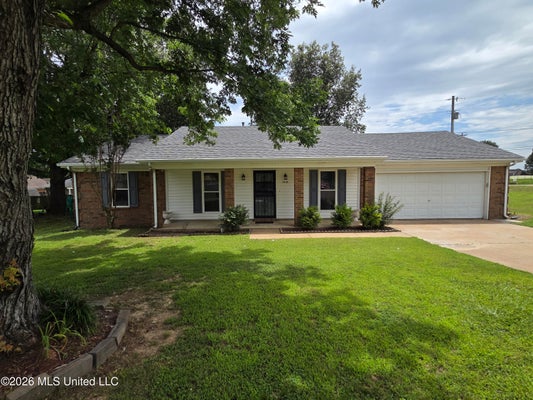 7018 DEWBERRY CV, OLIVE BRANCH, MS 38654 - Image b8533dfc63d3e26c0639aa5b587f6bc2/83904527