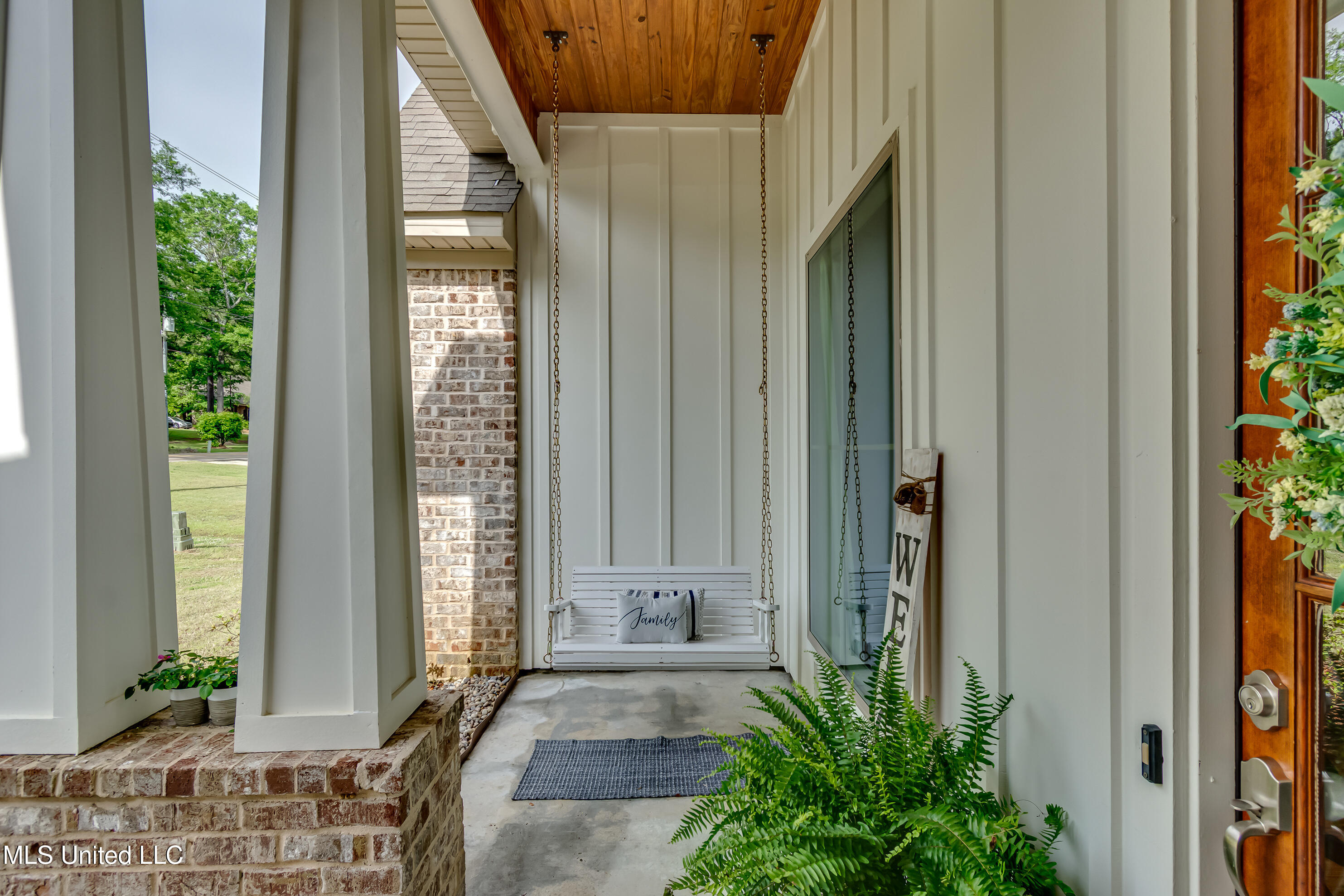 1185 Sanctuary Drive, Brandon, Mississippi image 7
