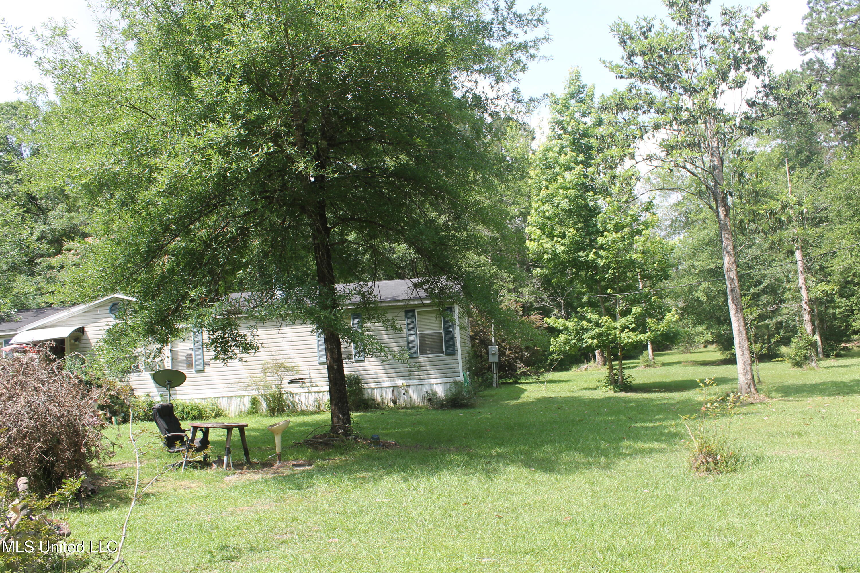 938 Pine Grove Road, Picayune, Mississippi image 1