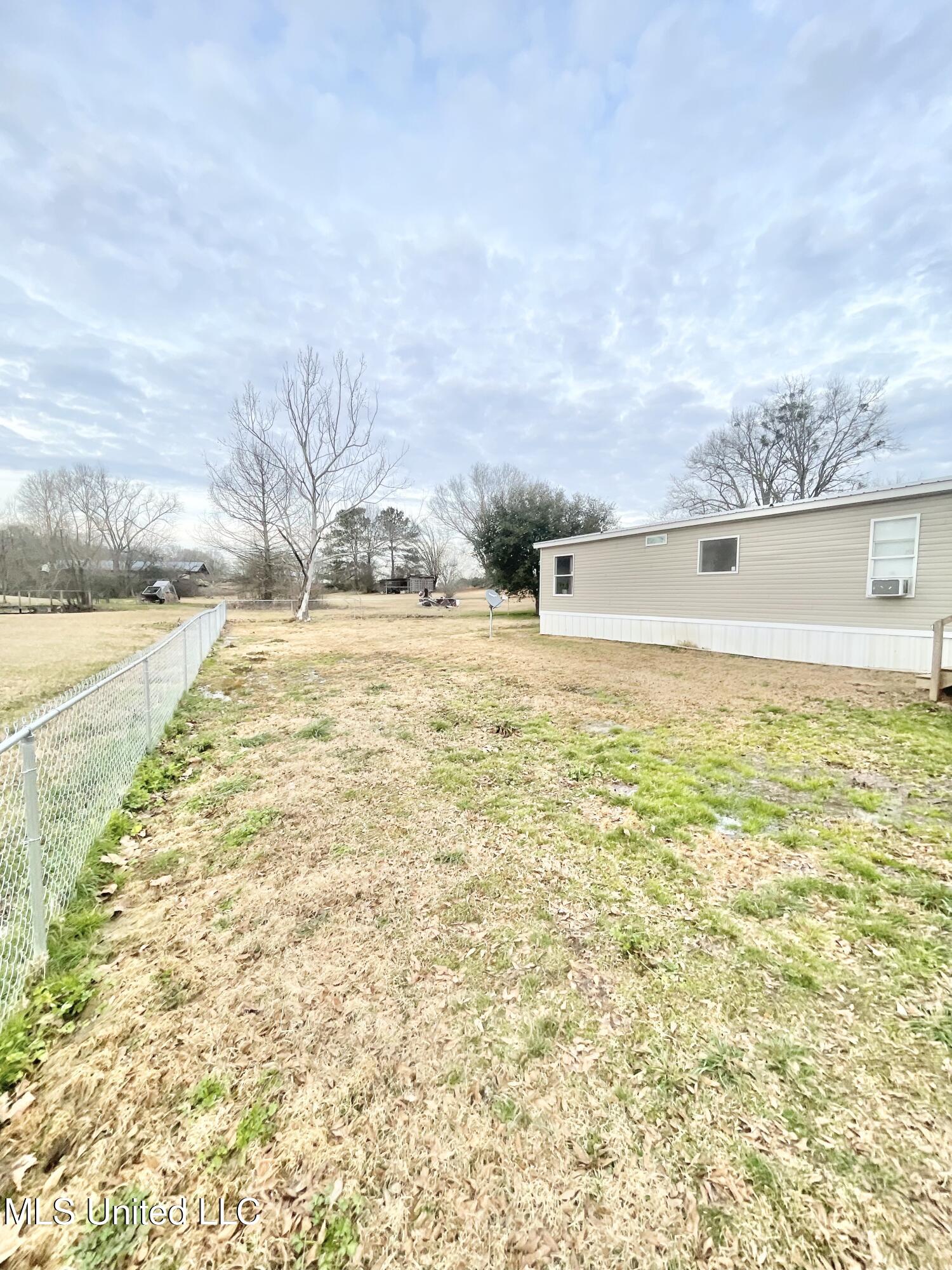 14086 Clifton Road, Forest, Mississippi image 46