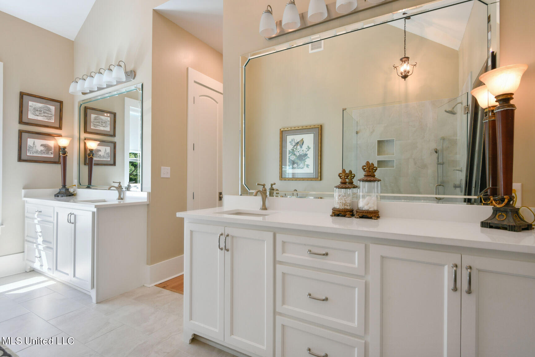 316 Leonhard Avenue, Bay Saint Louis, Mississippi image 21