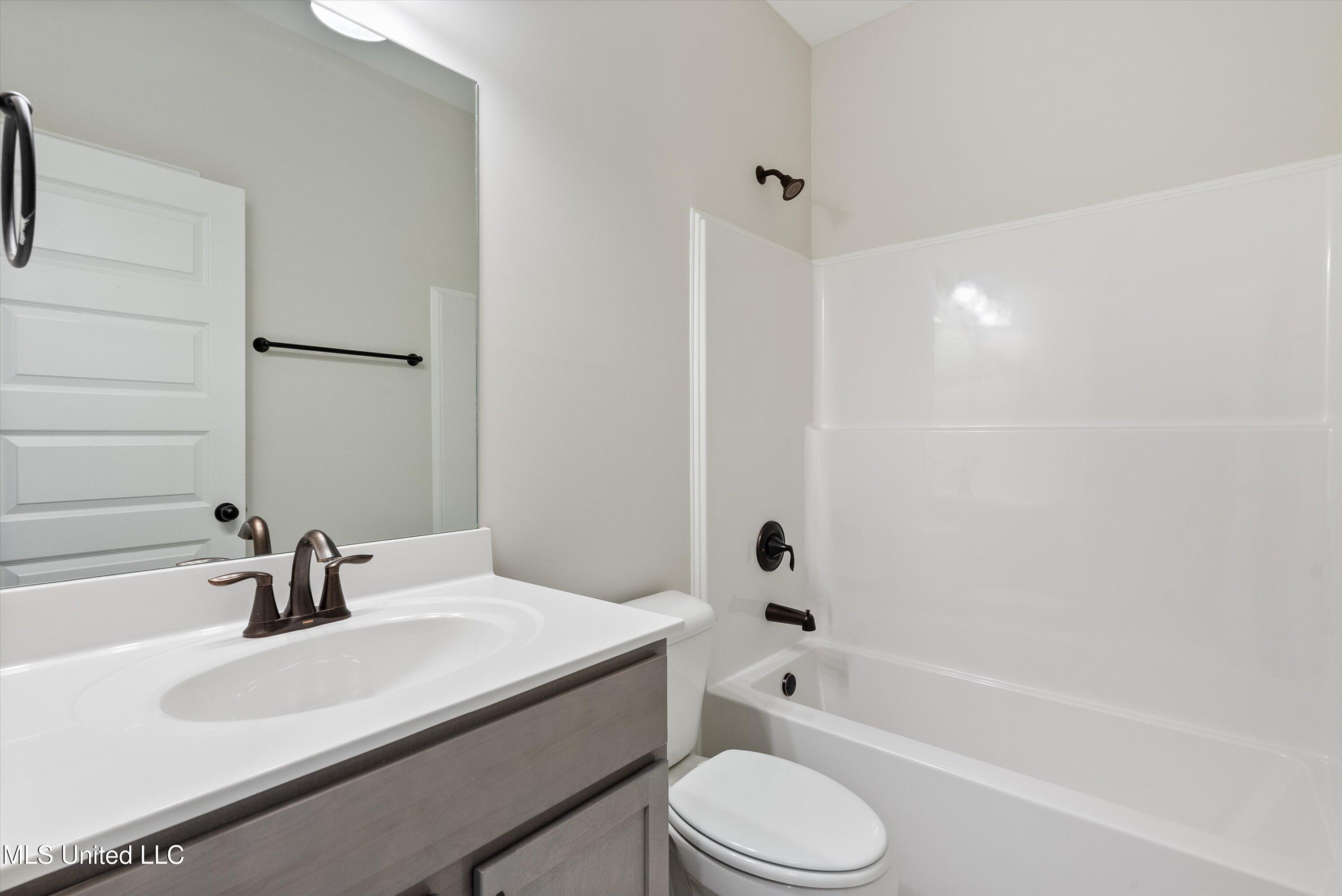 1644 Ryker Rd Rd, Southaven, Mississippi image 26