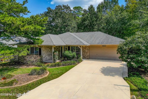 8920 ANAHOLA CT, DIAMONDHEAD, MS 39525 - Image b8ddb02424ffbd6e6f5f5c7c008bc2e6/3812596115