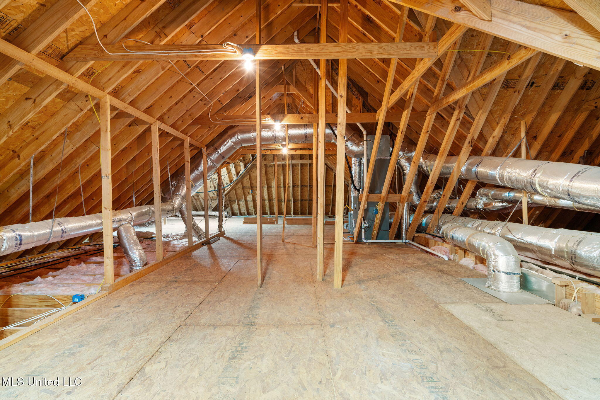1429 Laughter Road, Hernando, Mississippi image 40