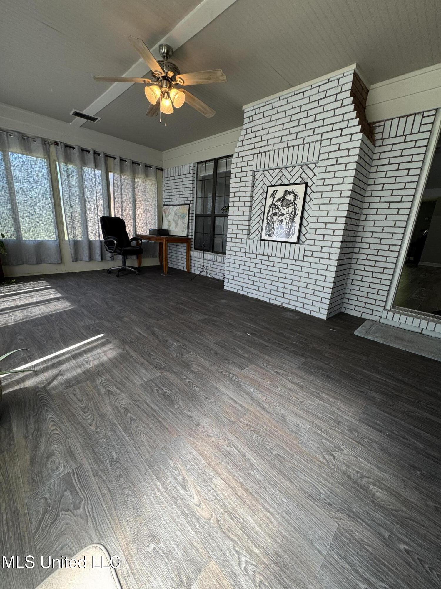 5205 Marthavale Cove, Southaven, Mississippi image 14