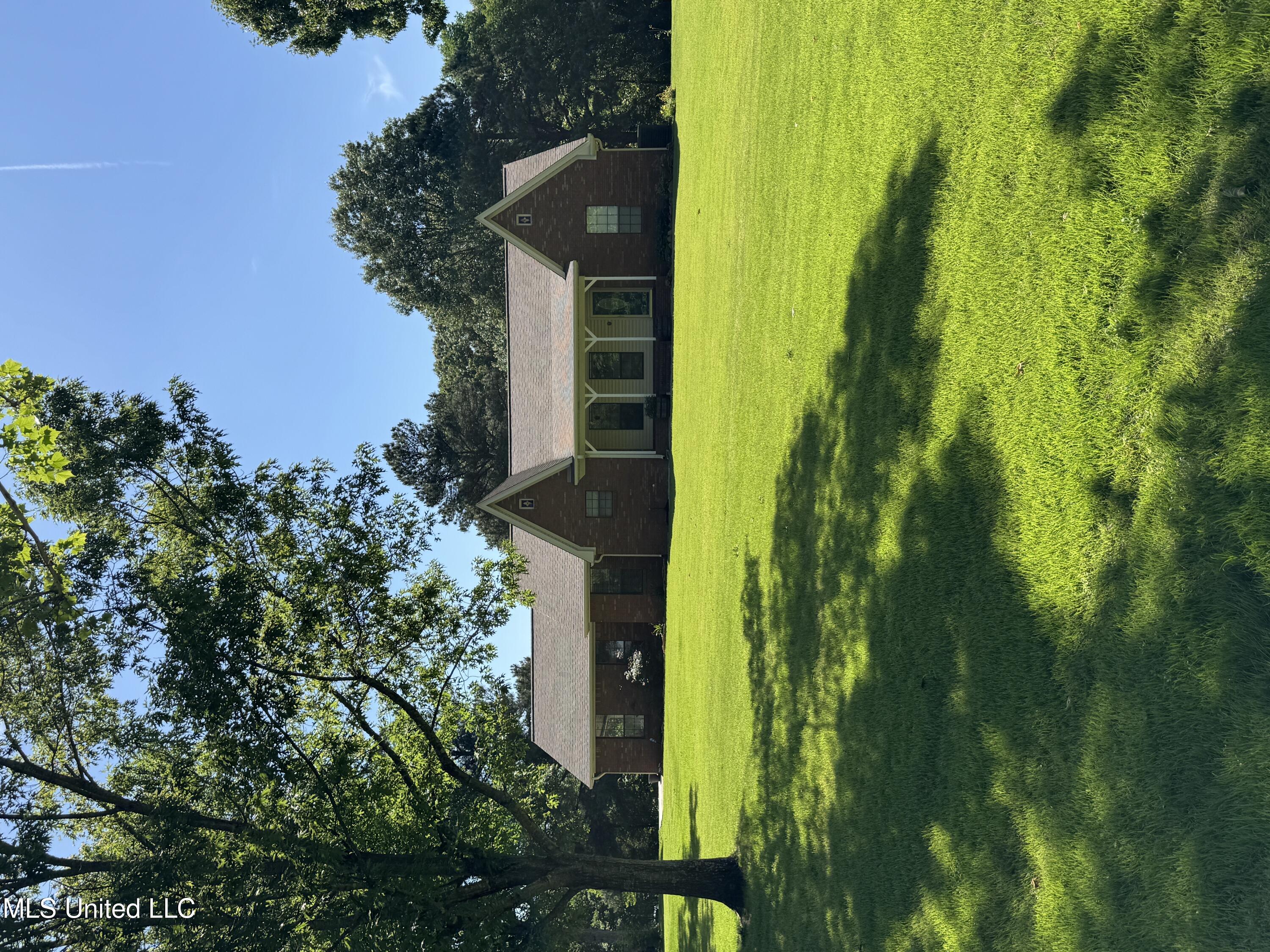 5205 Marthavale Cove, Southaven, Mississippi image 1