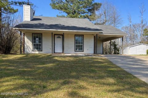 Homes For Sale - 626 David Cove<br/> Jackson, MS 39212