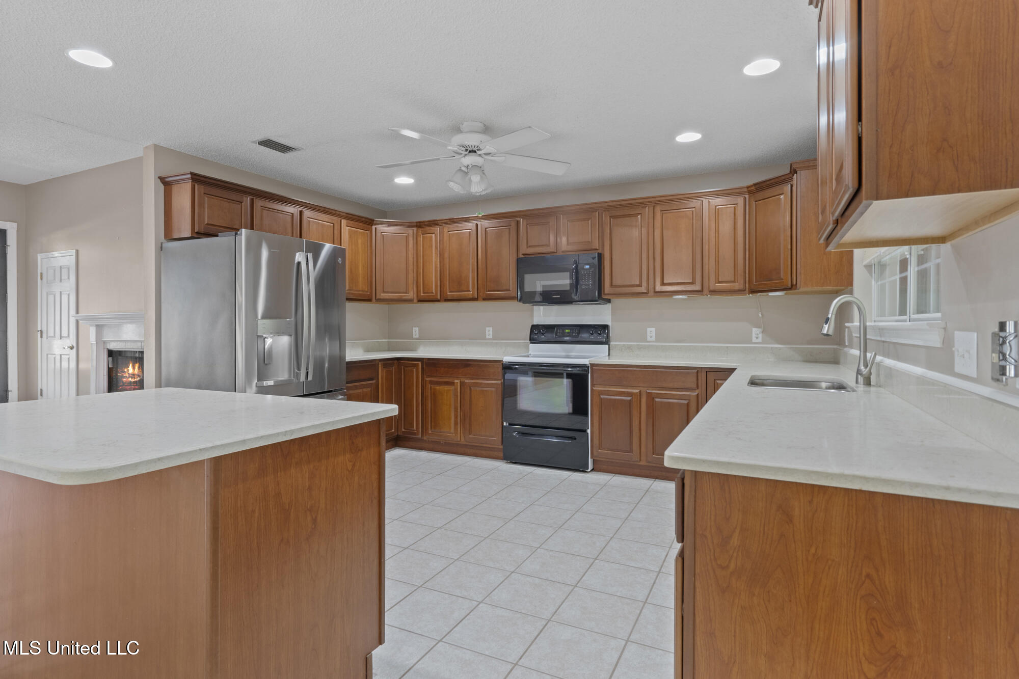 1203 Magnolia Bayou Boulevard, Ocean Springs, Mississippi image 8