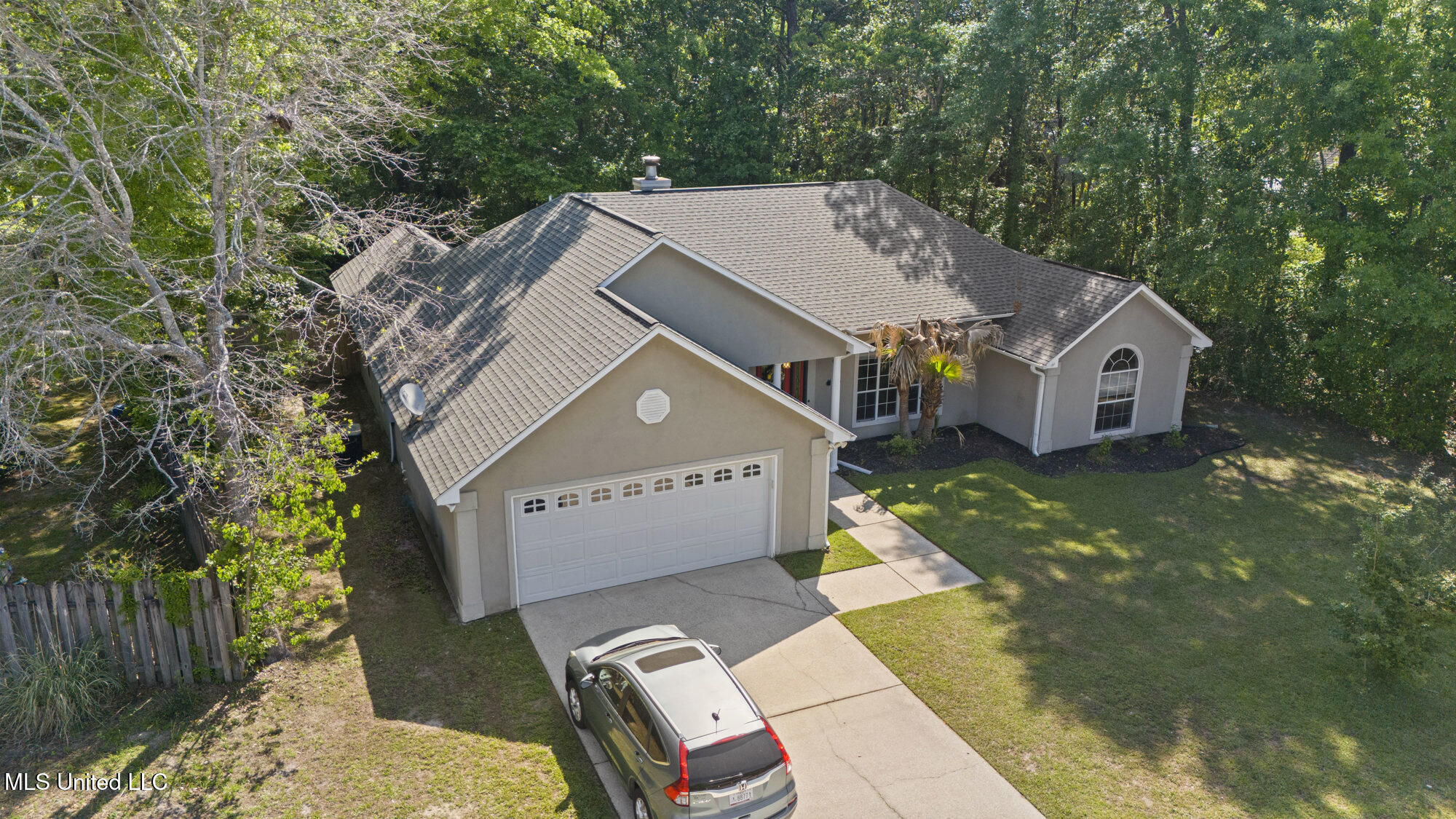 1203 Magnolia Bayou Boulevard, Ocean Springs, Mississippi image 3