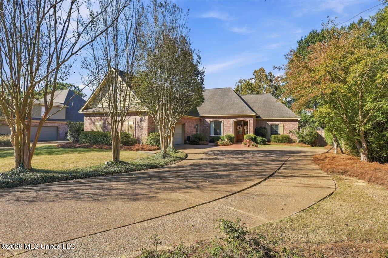 324 Highleadon Court