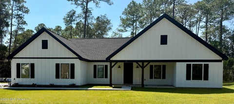 Homes For Sale - 501 Peach Street<br/> Ocean Springs, MS 39564