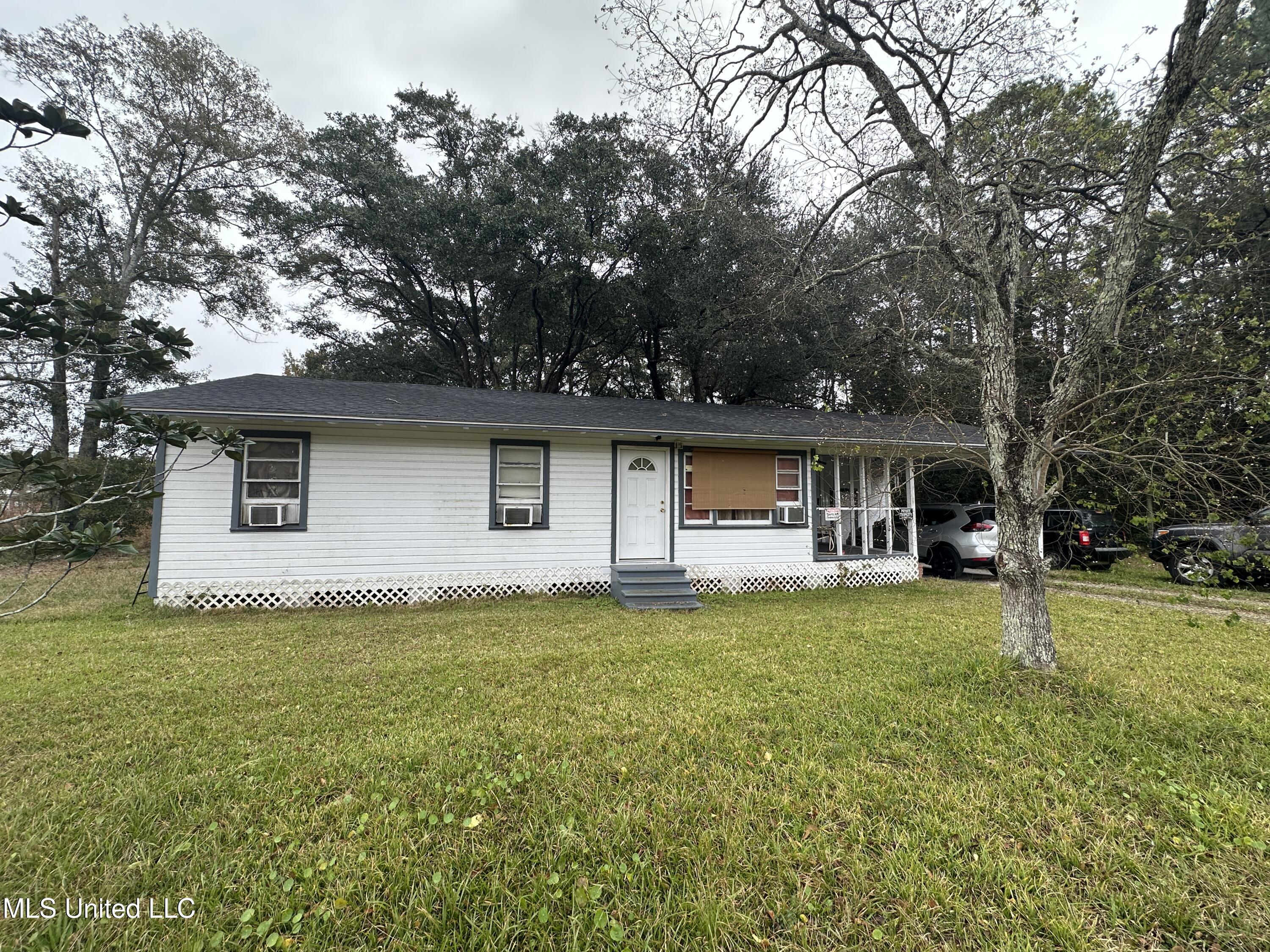 4100 Washington Boulevard, Moss Point, Mississippi image 1