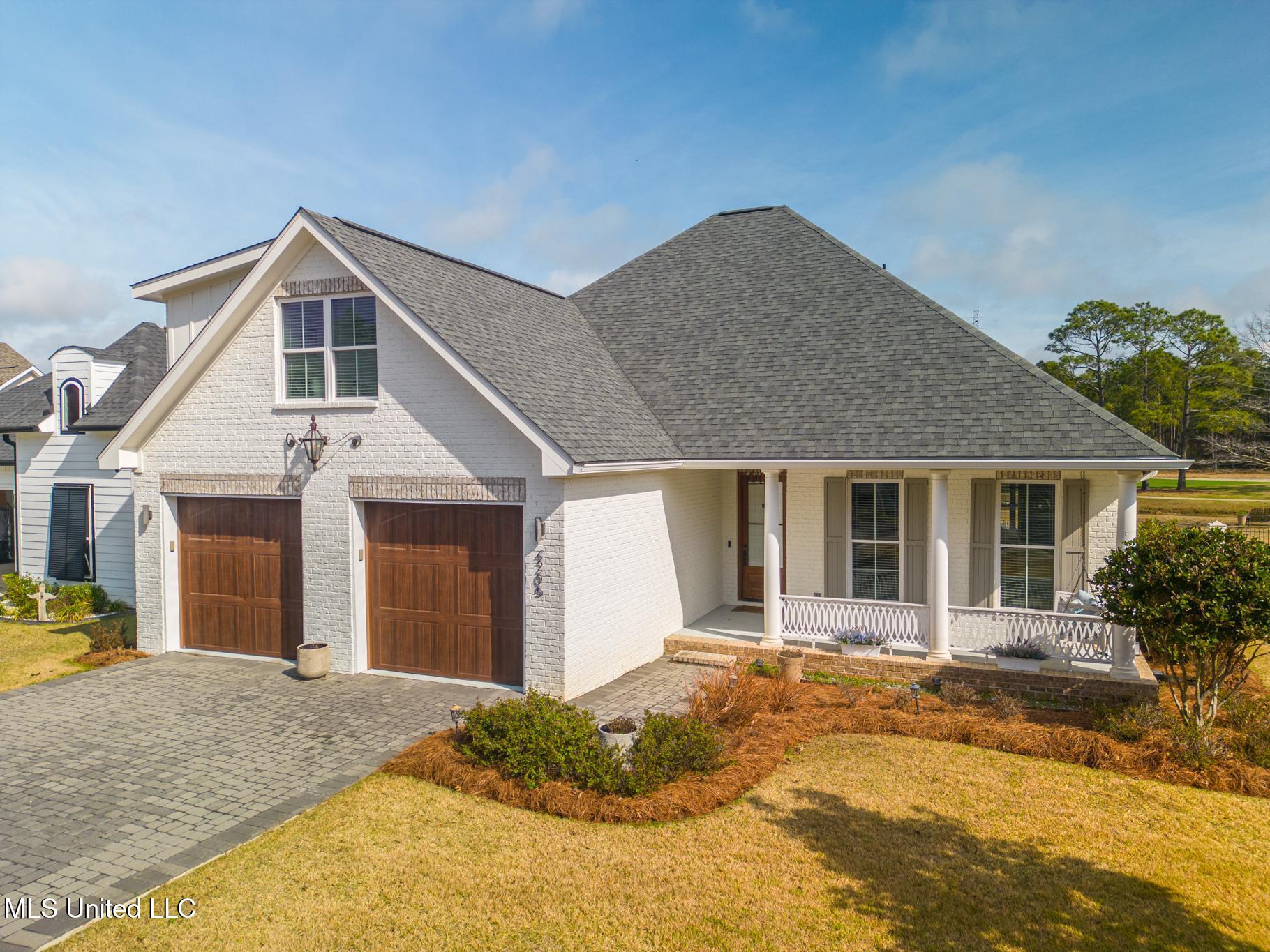 4205 Cobblestone Lane, Gautier, Mississippi image 2