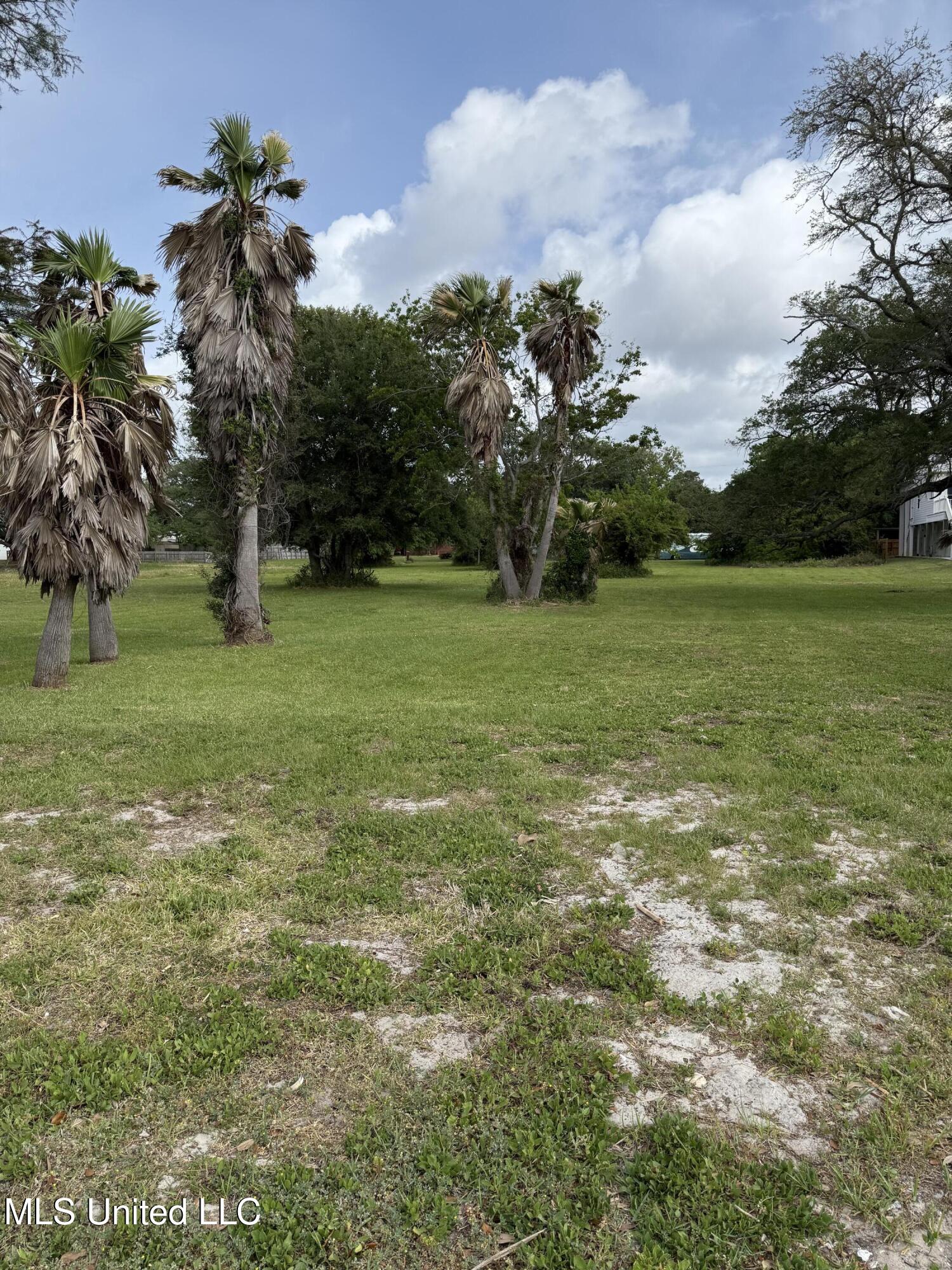 1504 Beach Boulevard, Biloxi, Mississippi image 2