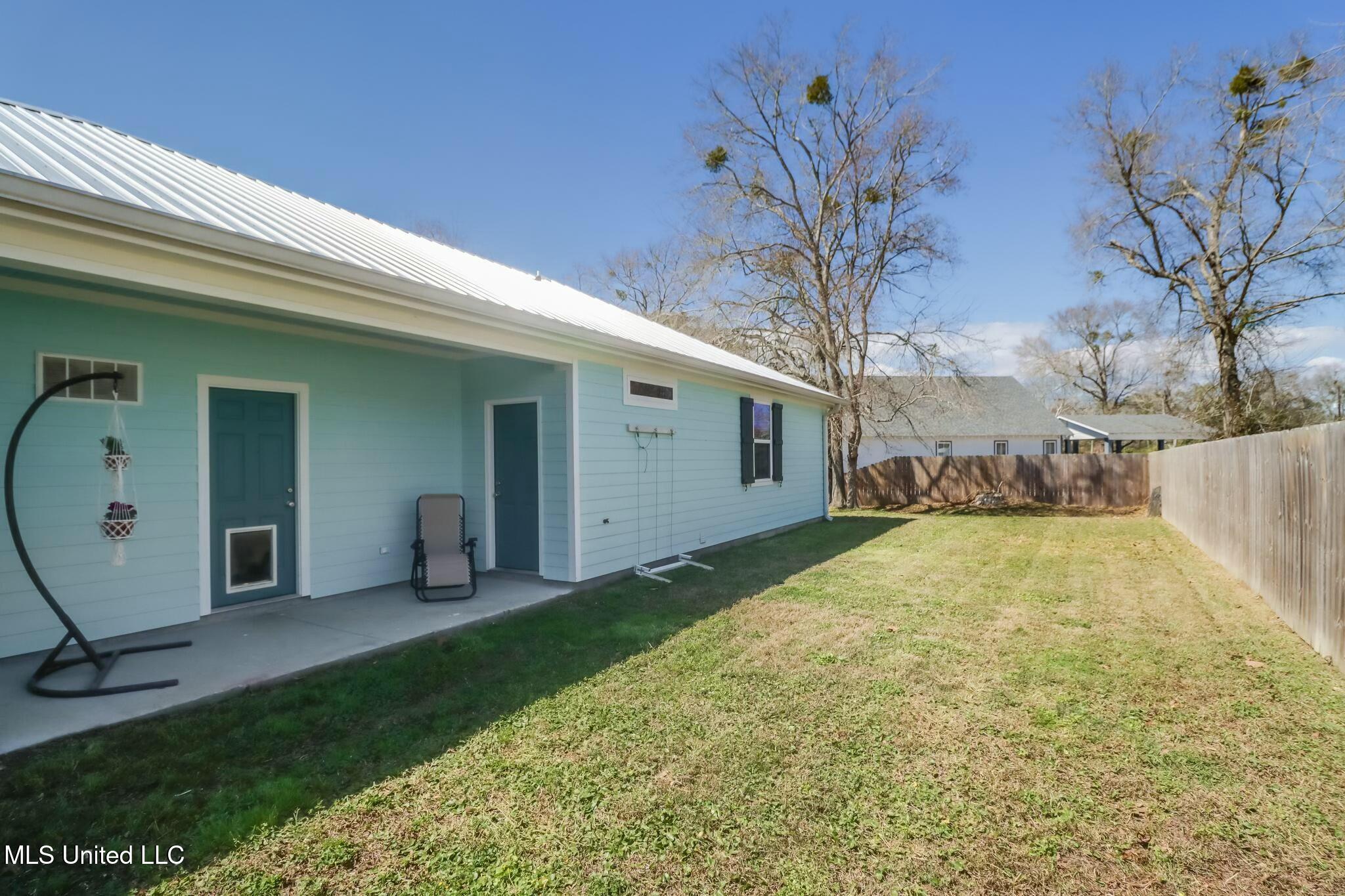 601 Citizen Street, Bay Saint Louis, Mississippi image 22