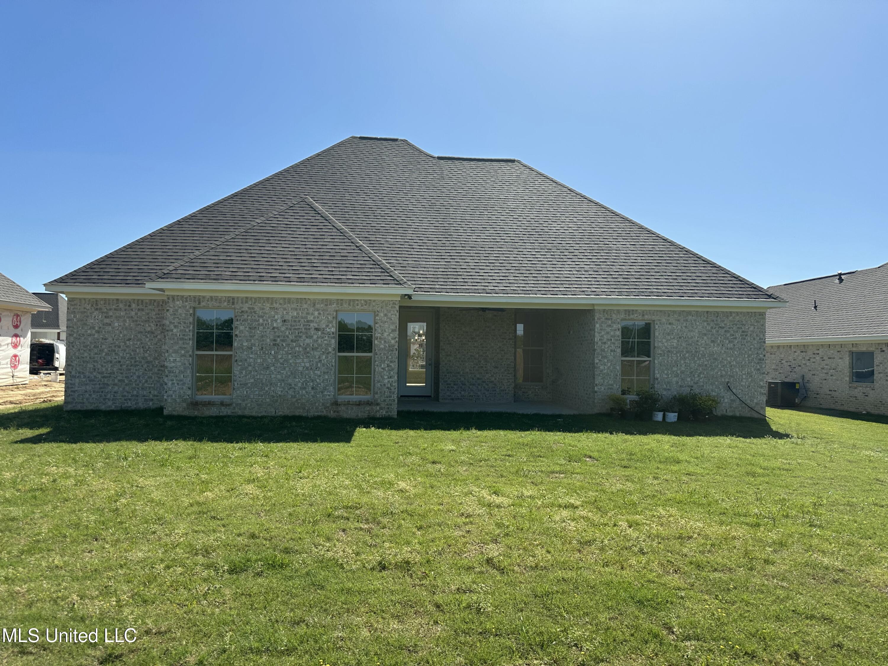 485 Aurora Circle, Canton, Mississippi image 36