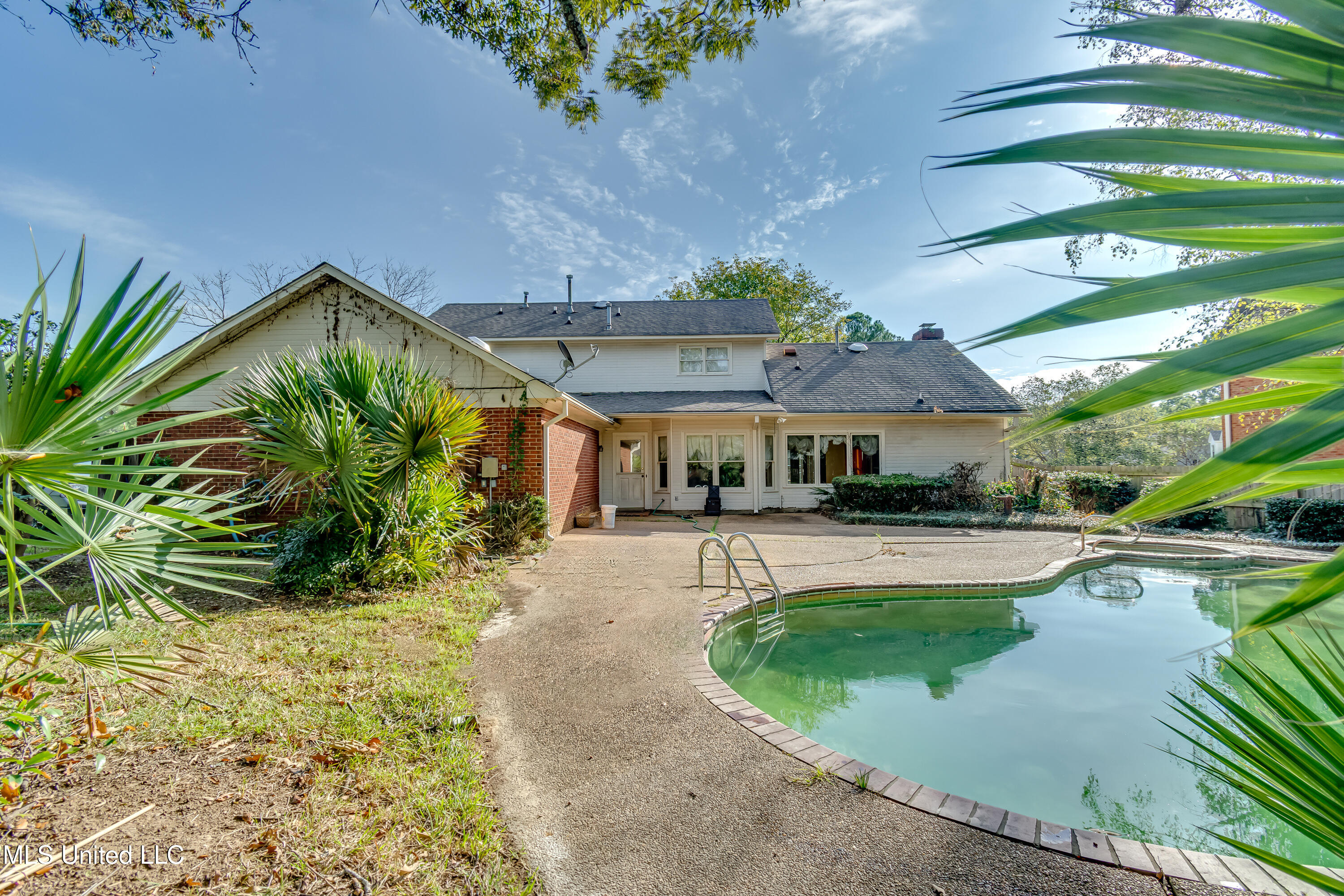 Jackson, Mississippi 39211, United States, 4 Bedrooms Bedrooms, ,3 BathroomsBathrooms,Residential,Active,224769