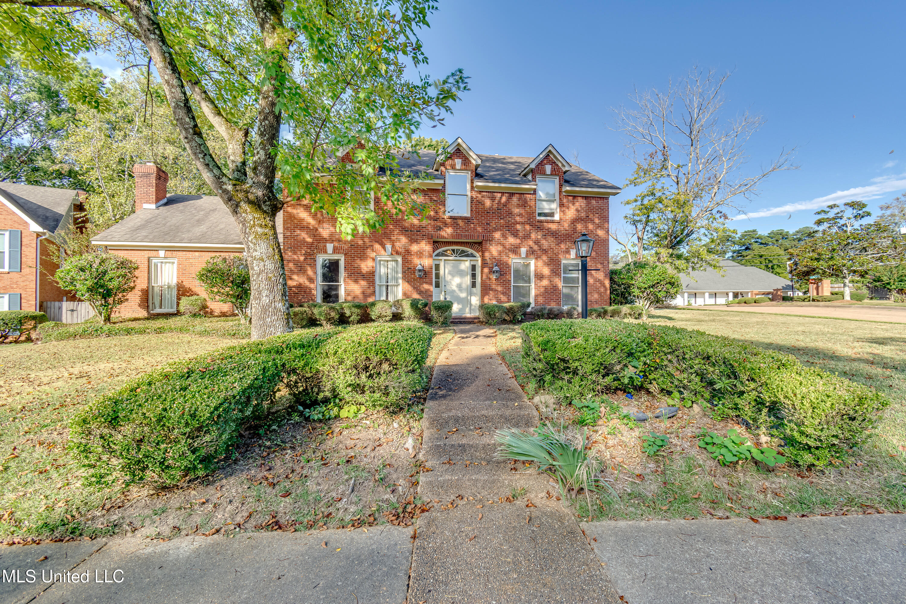 Jackson, Mississippi 39211, United States, 4 Bedrooms Bedrooms, ,3 BathroomsBathrooms,Residential,Active,224769