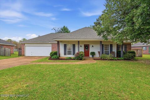 Homes For Sale - 314 Hunters Ridge Drive<br/> Hinds County, Clinton, MS 39056