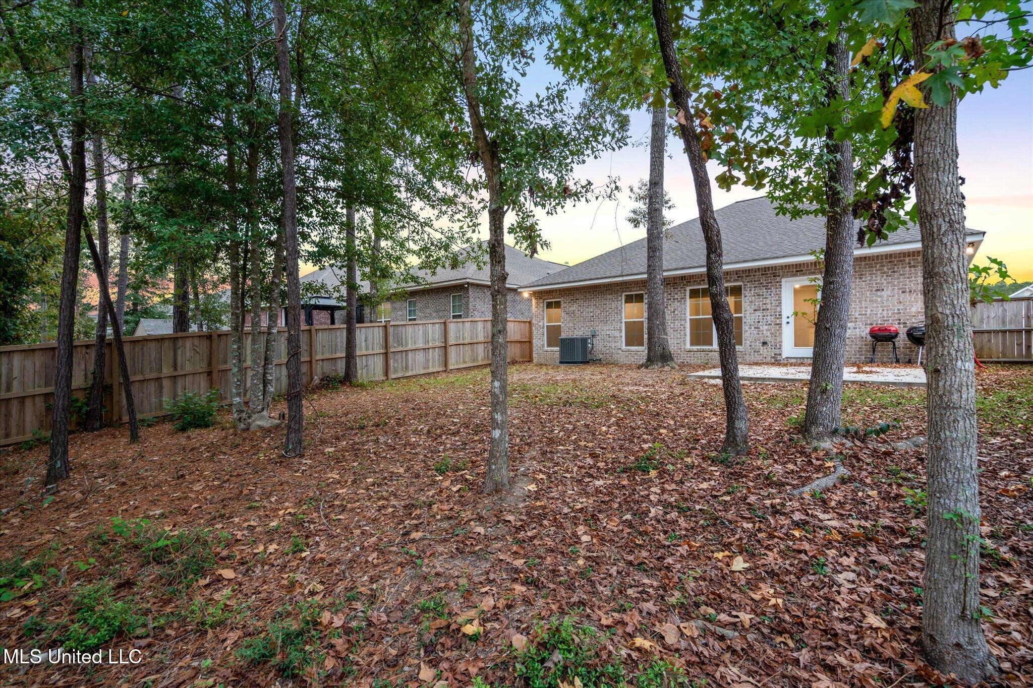 32 N Barnes Field Drive, Hattiesburg, Mississippi image 25