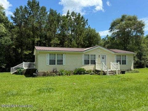 Homes For Sale - 26042 Creek Cove<br/> Perkinston, MS 39573