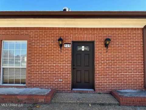 Homes For Sale - 131 Berryman Road<br/> Warren County, Vicksburg, MS 39180