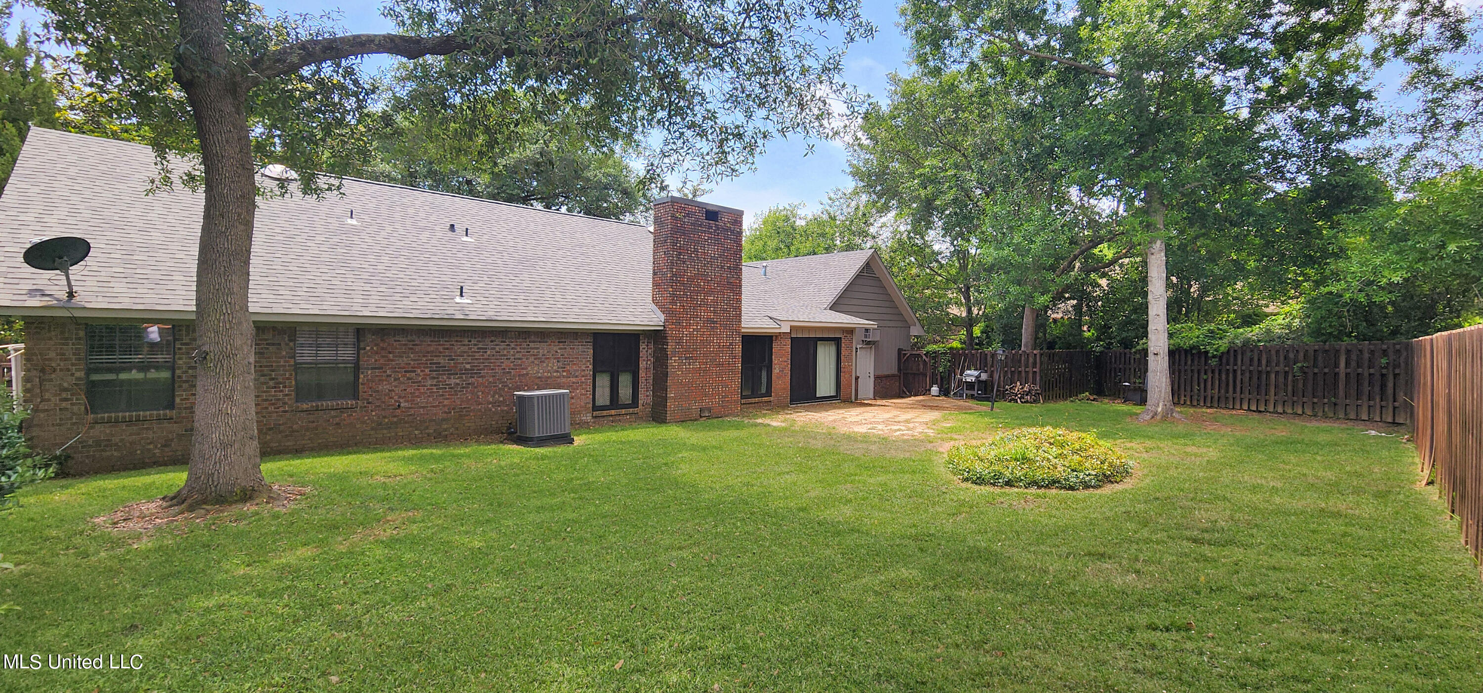 88396 E Diamondhead Drive, Diamondhead, Mississippi image 11