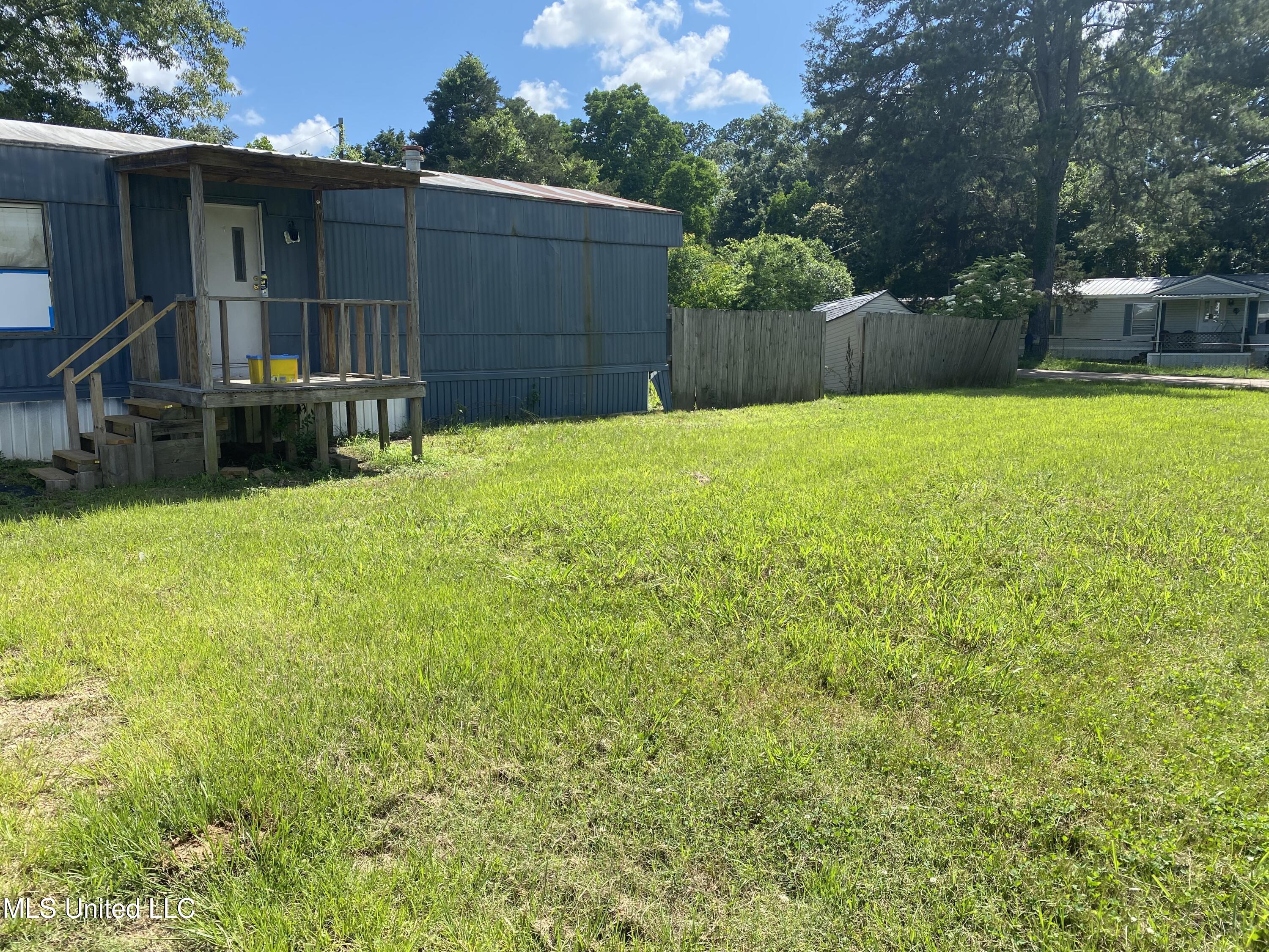 7391 Gary Road, Byram, Mississippi image 1