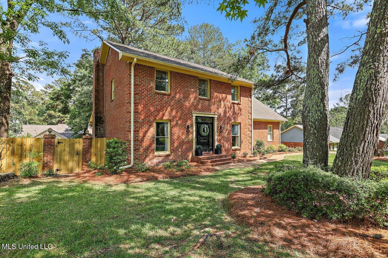 114 Countrywood Circle, Clinton, Mississippi image 3