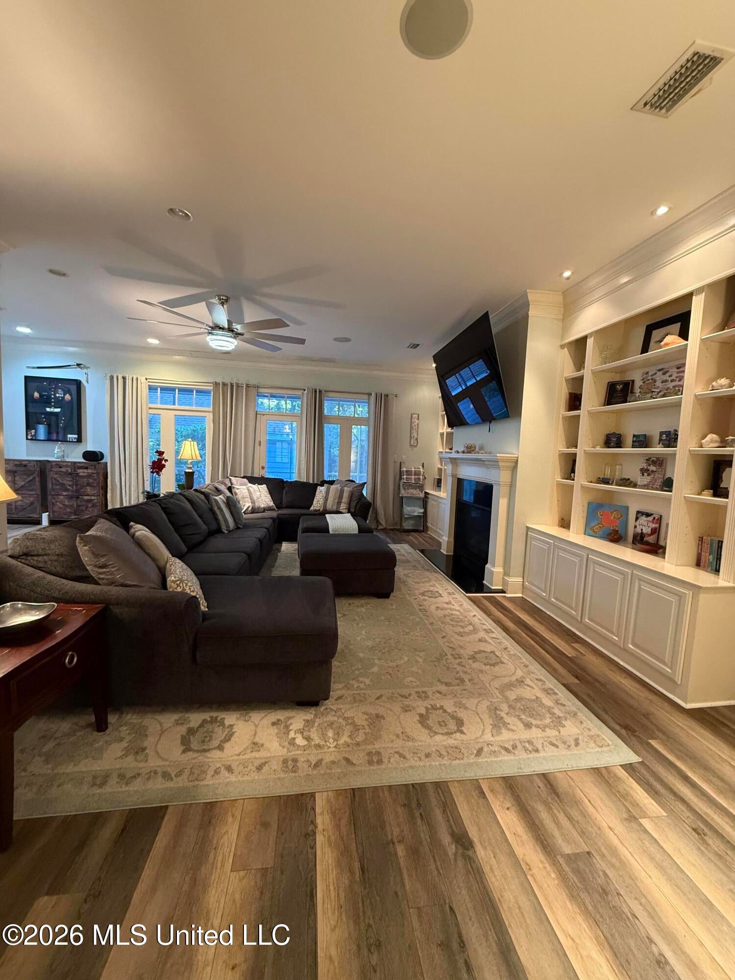 3529 Montgomery Lane